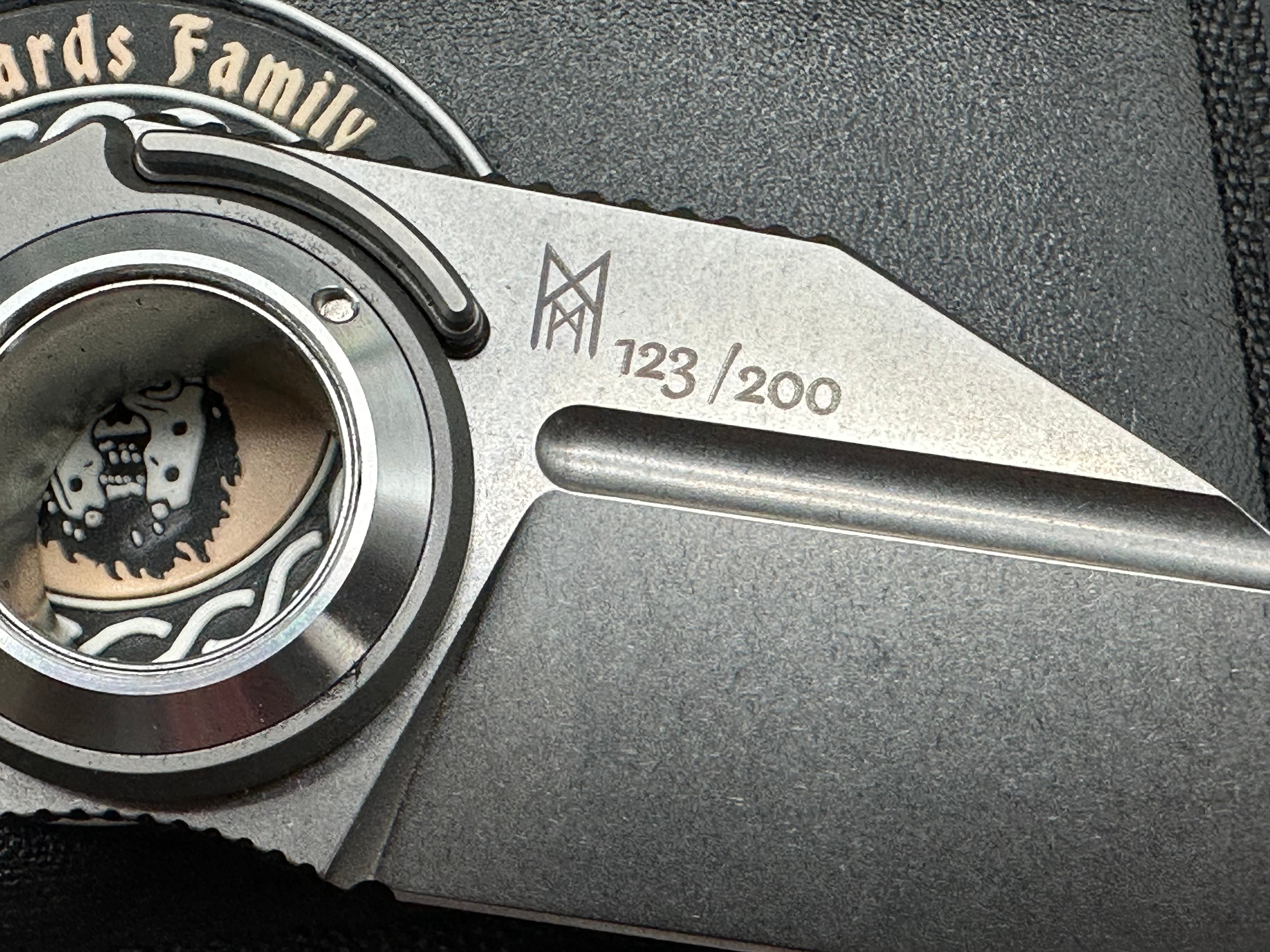 Midgards Messer - Sleipnir/Grey Textured Milled Frag Ti Frame/Wharncliffe/Satin CPM-D2