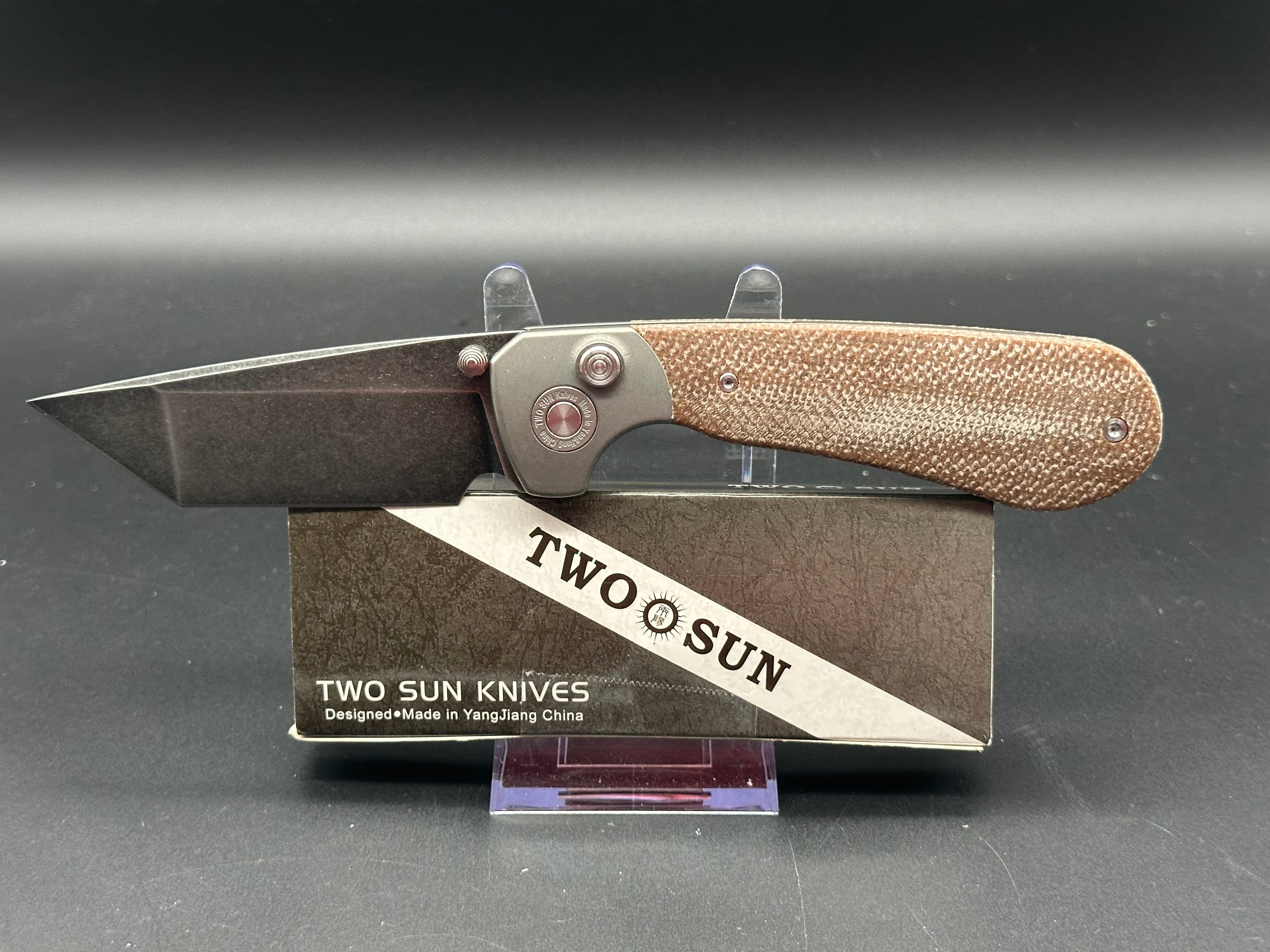 TWOSUN TS175-D2 BUTTON LOCK BROWN MICARTA HANDLE D2 TANTO