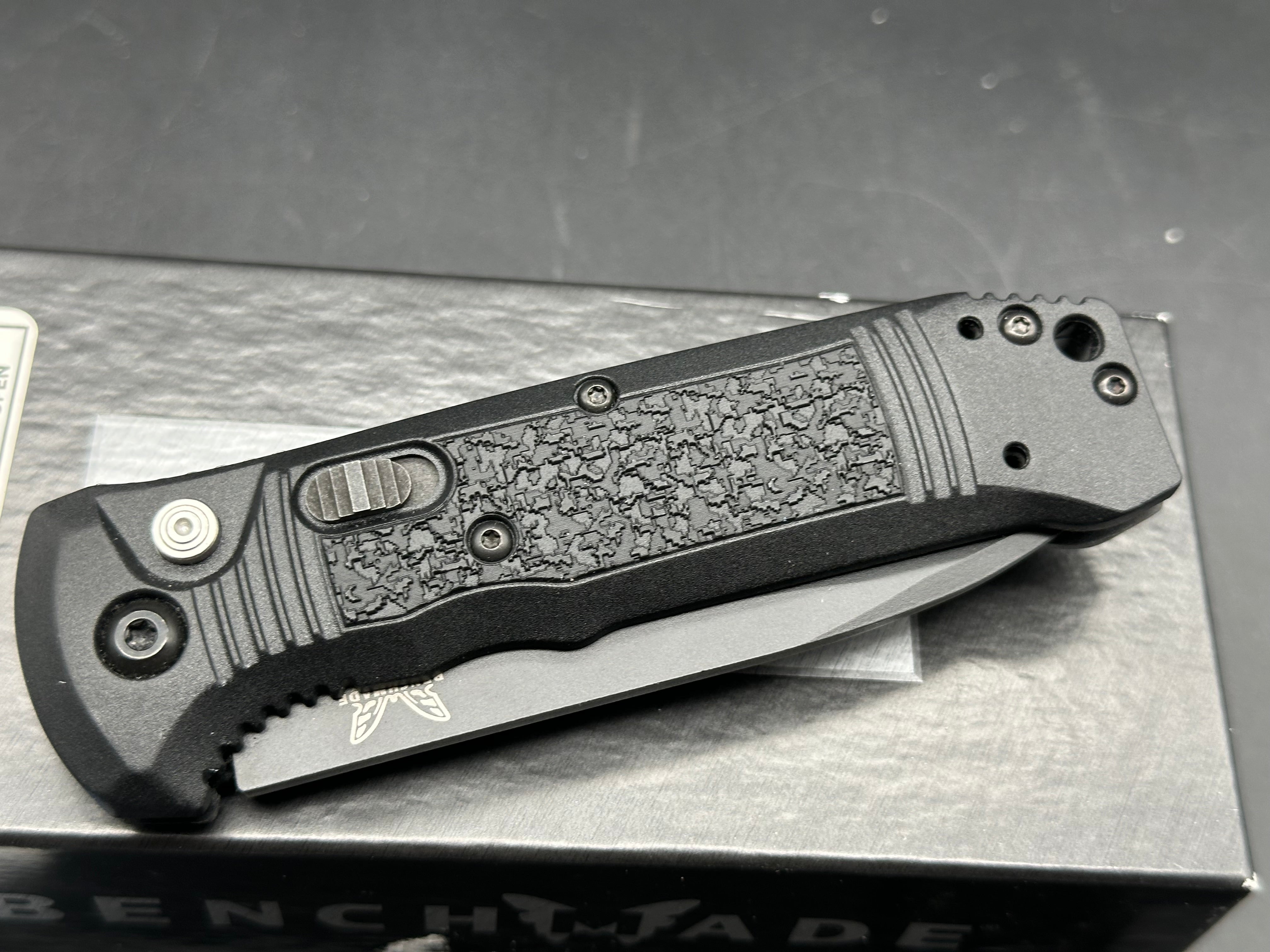 Benchmade Casbah Automatic Knife Black Grivory (3.4" Black Serr)