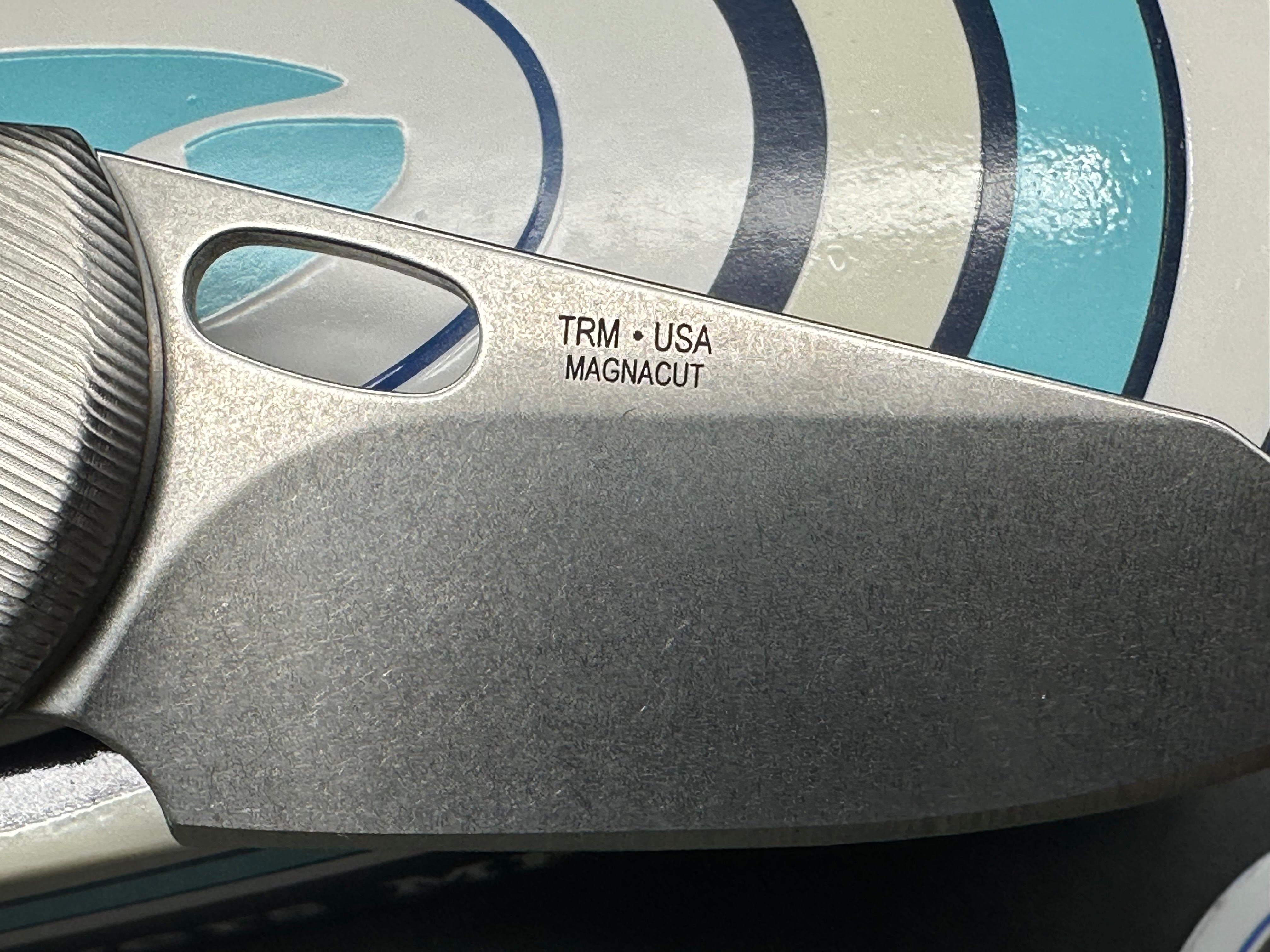 TRM Nerd Titanium, Stonewash 20CV + CF scales