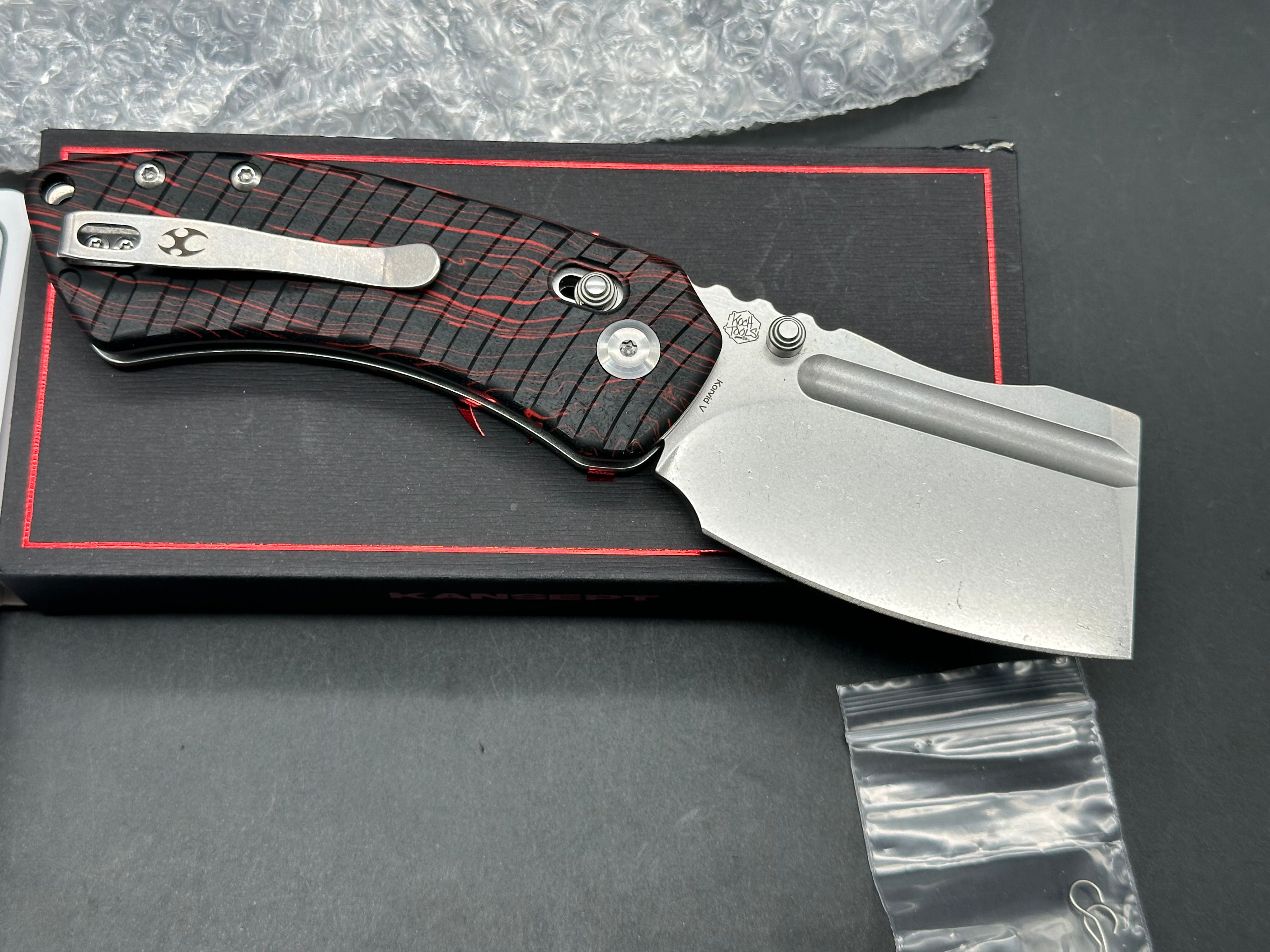 KANSEPT KORVID V | CROSSBAR LOCK | RED & BLACK G-MASCUS | 2.91" STONEWASHED D2 BLADE