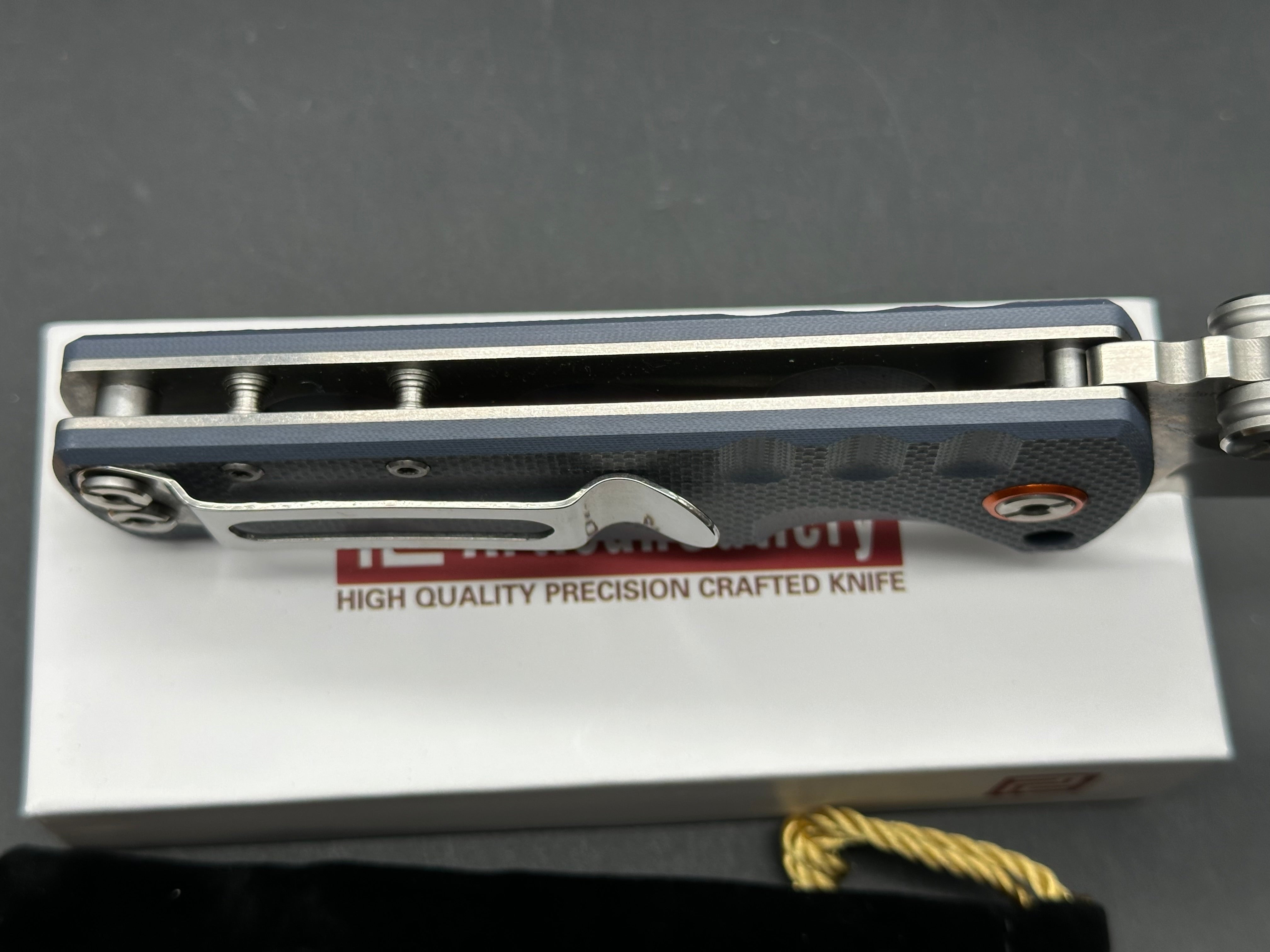 ARTISAN PROPONENT LINER LOCK KNIFE GRAY G10 HANDLE PLAIN D2 BLADE