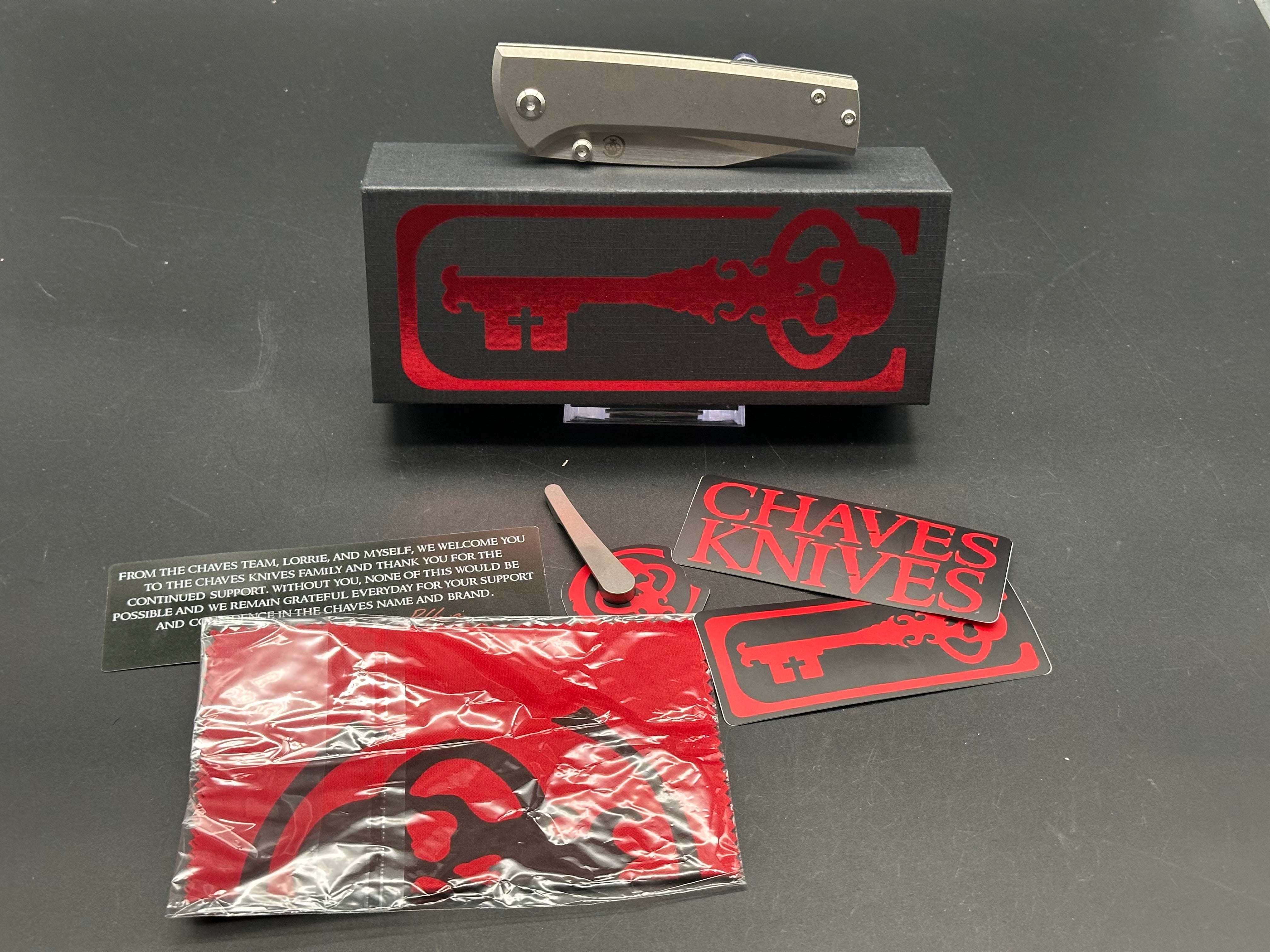 Chaves Scapegoat Street Frame Lock Knife Gray Titanium (3.5" Satin)