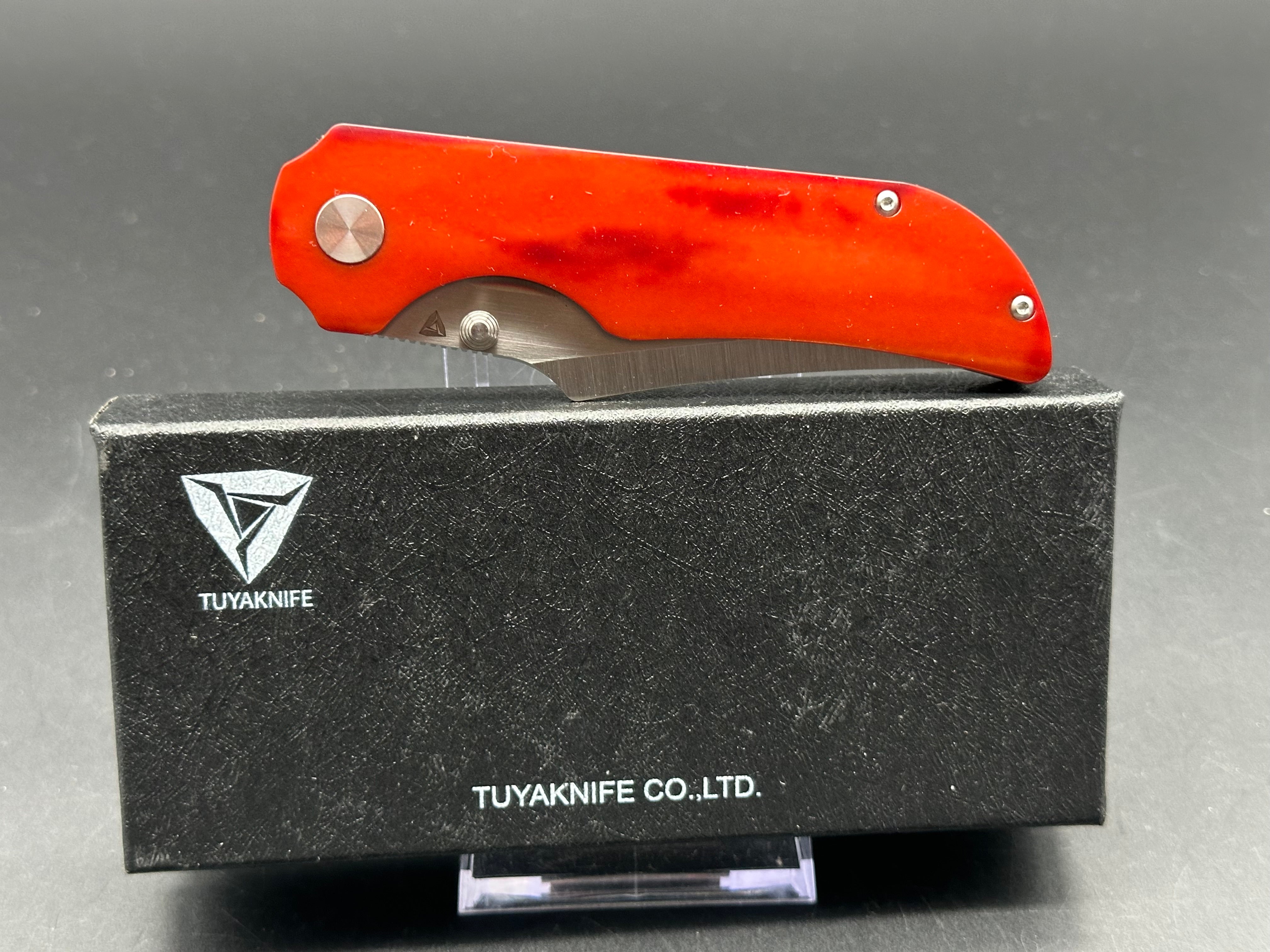 TUYA WOLF FOLDING KNIFE ORANGE MICARTA HANDLE M390