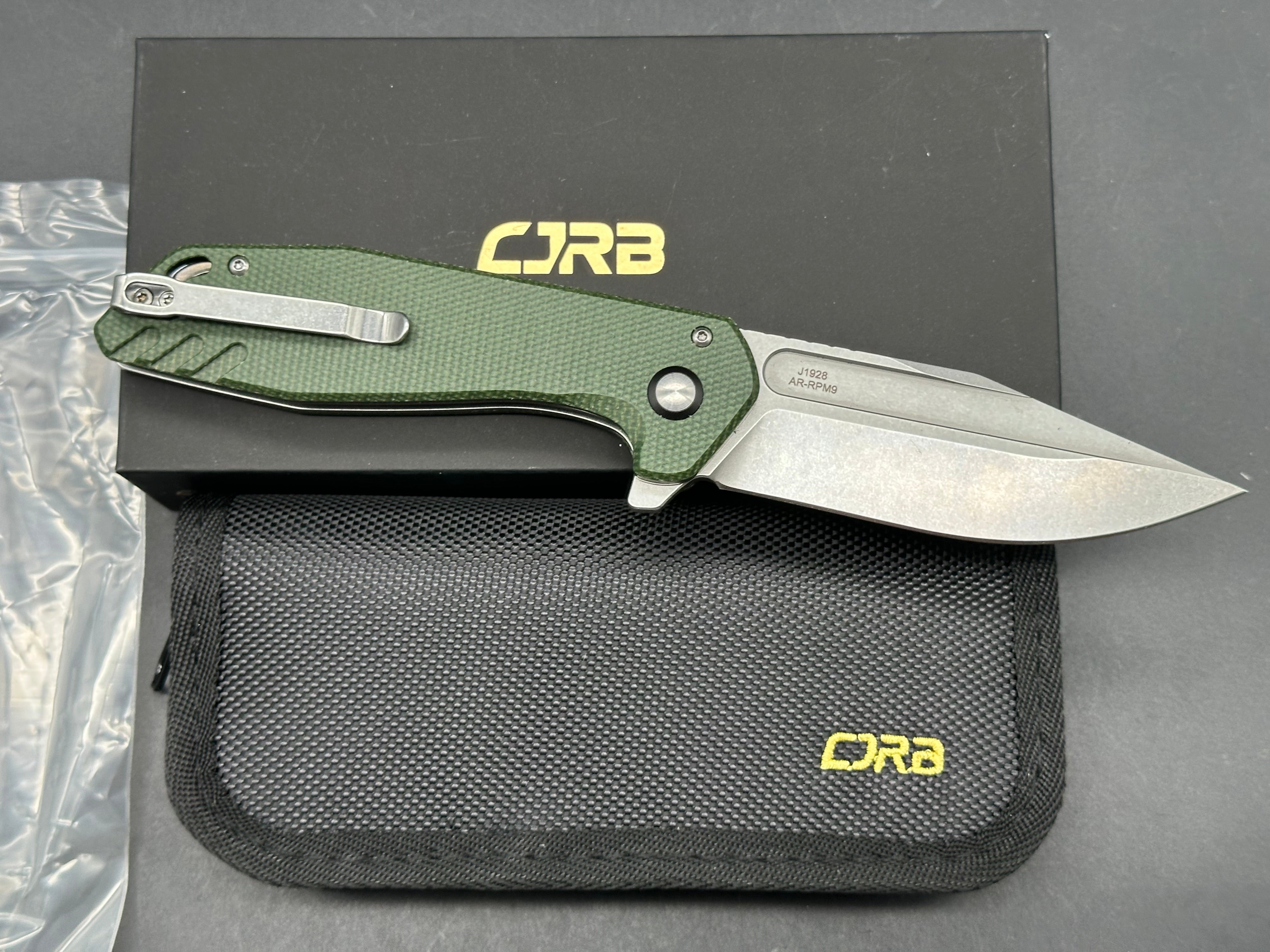CJRB RIFF BUTTON LOCK FOLDING KNIFE GREEN MICARTA HANDLE AR-RPM9 CLIP POINT BLADE
