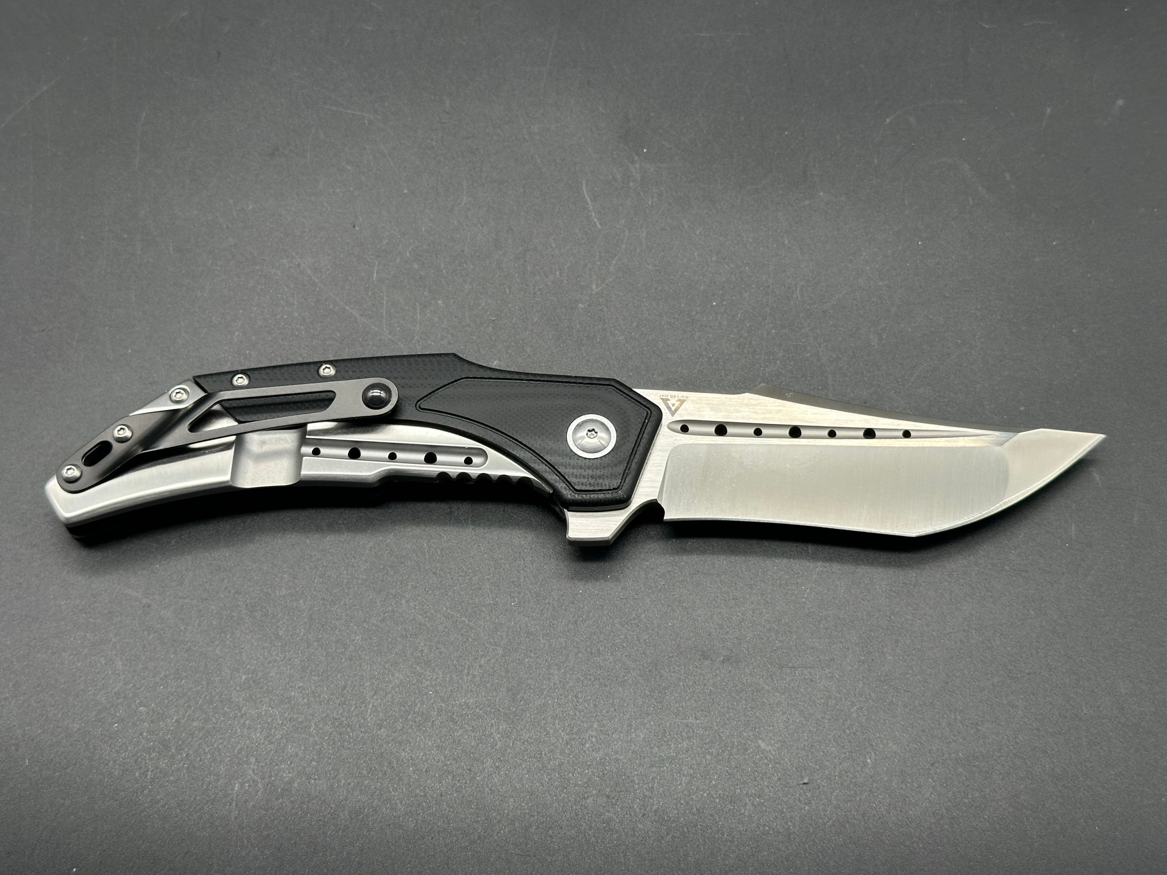 Begg Knives Astio Frame Lock Knife Black G-10 (3.5" Satin) BG008