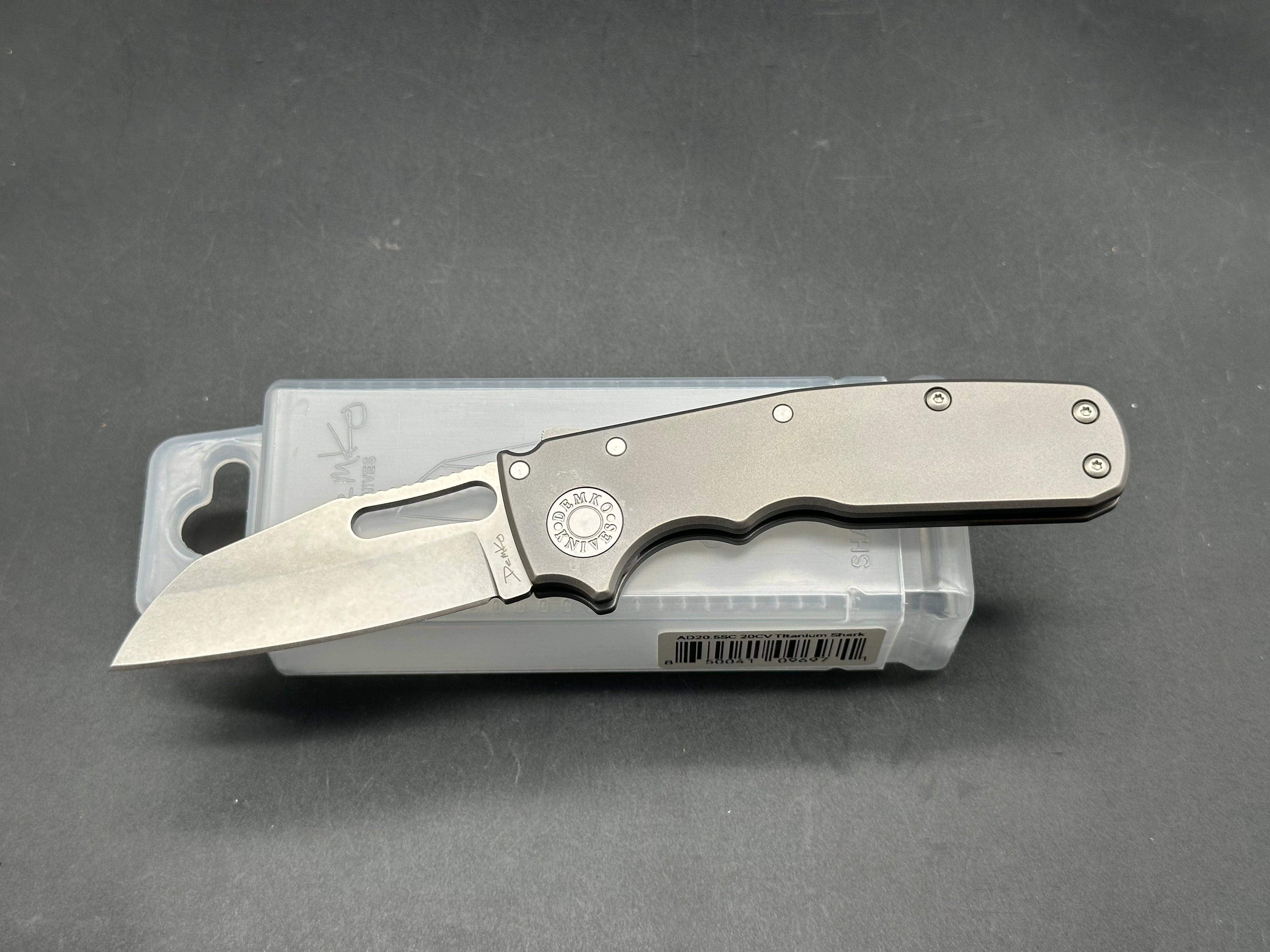 Demko Shark Cub 20CV - Shark Foot - Smooth Titanium