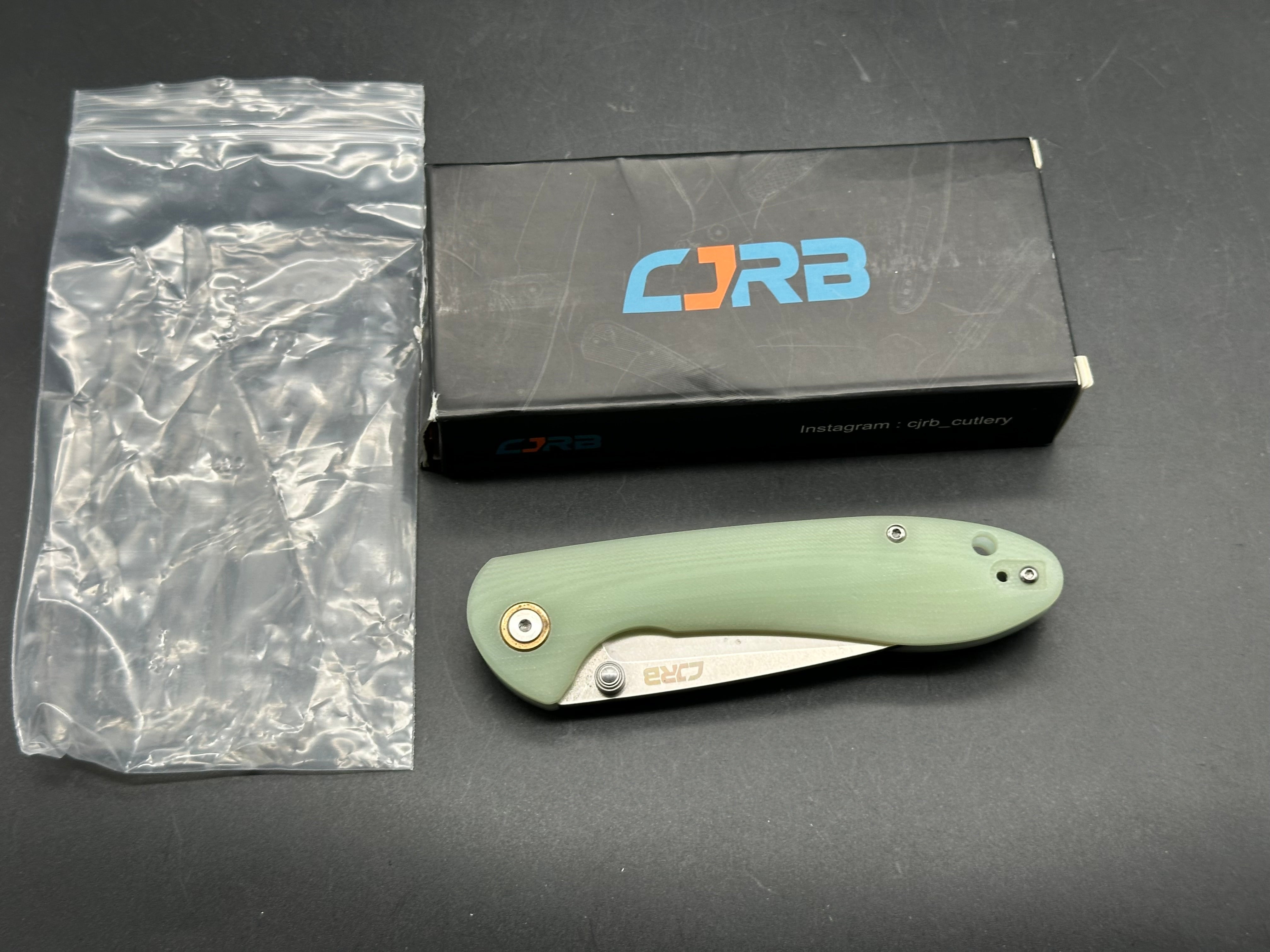 CJRB FELDSPAR LINER LOCK KNIFE NATURAL GREEN G10 HANDLE PLAIN SW D2 BLADE