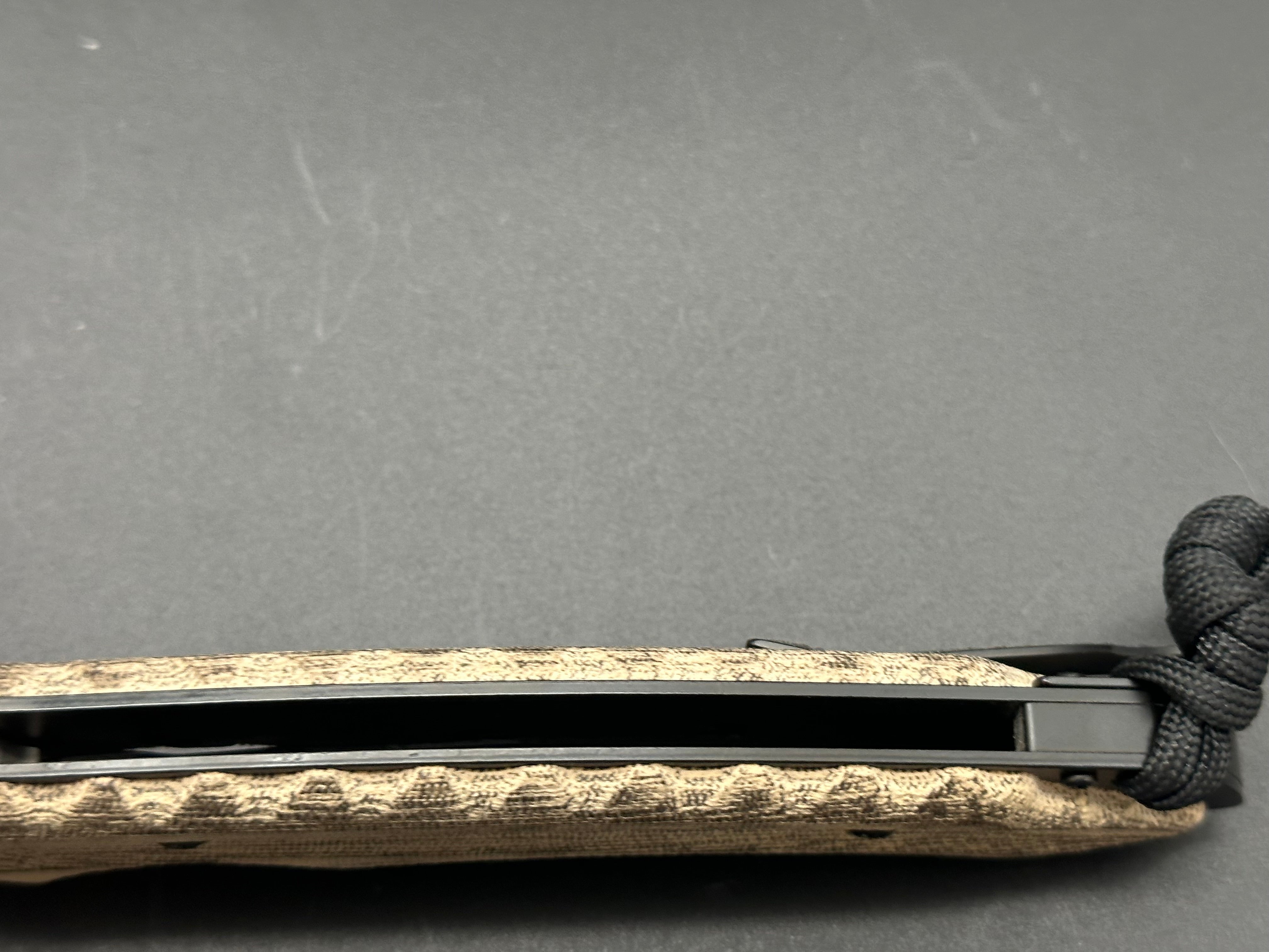 SOG Kiku, large AUS 8, 4.5” tan micarta