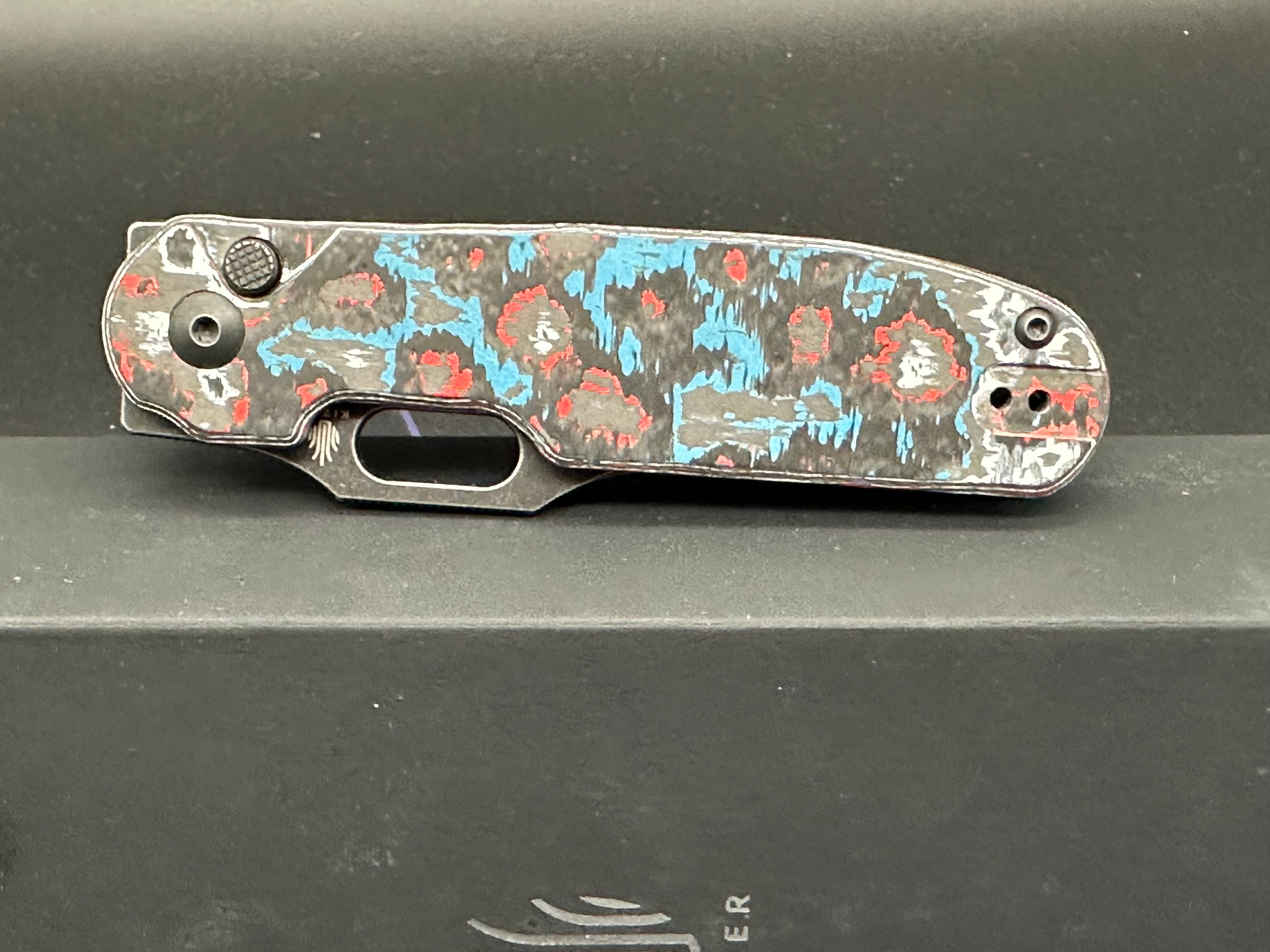 Kizer Cormorant Plunge Lock Knife Blue/Black FatCarbon (3.15" Black ELMAX)