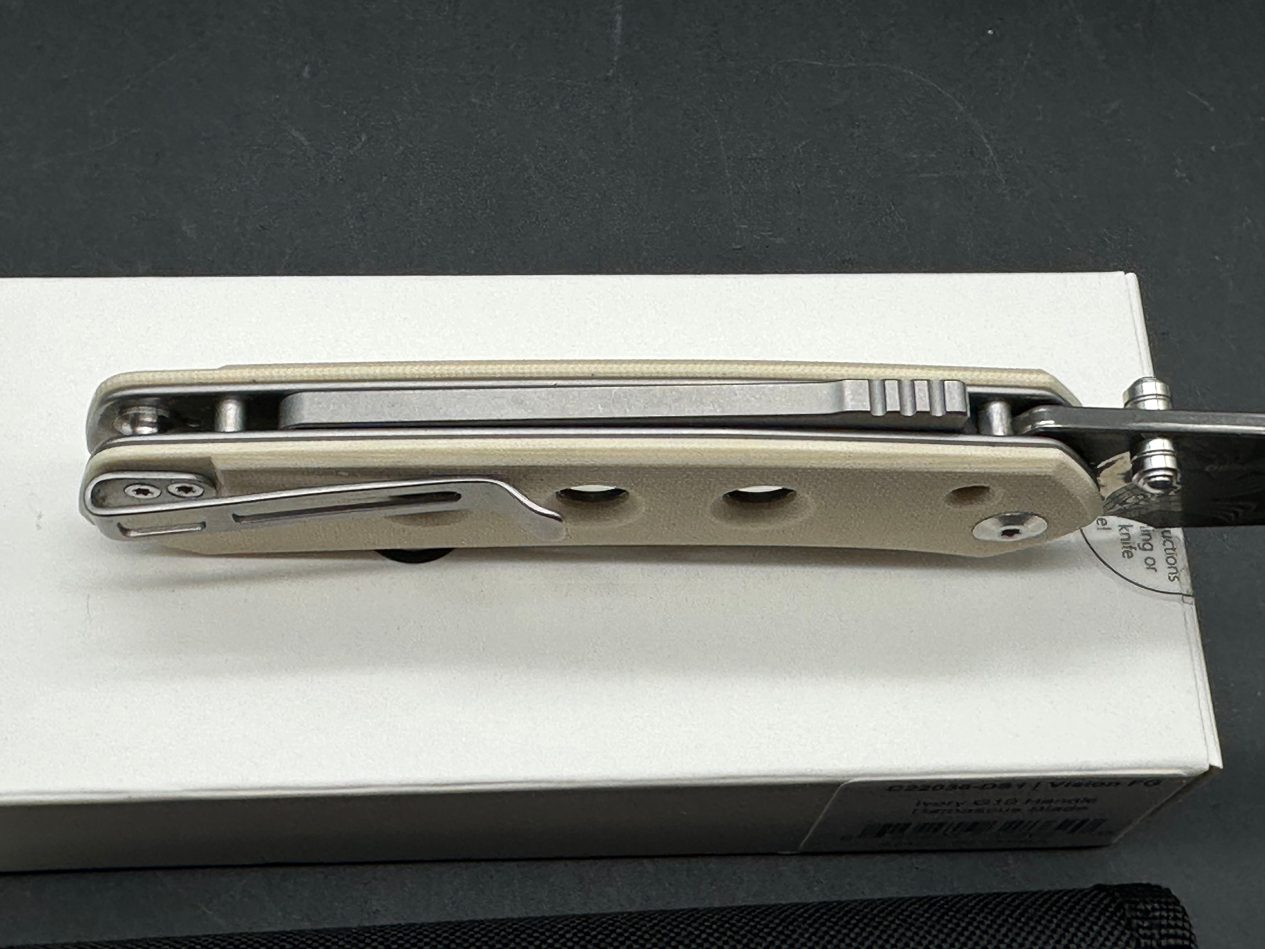 CIVIVI VISION FG FOLDING KNIFE WHITE G10 HANDLE DAMASCUS REVERSE TANTO PLAIN EDGE