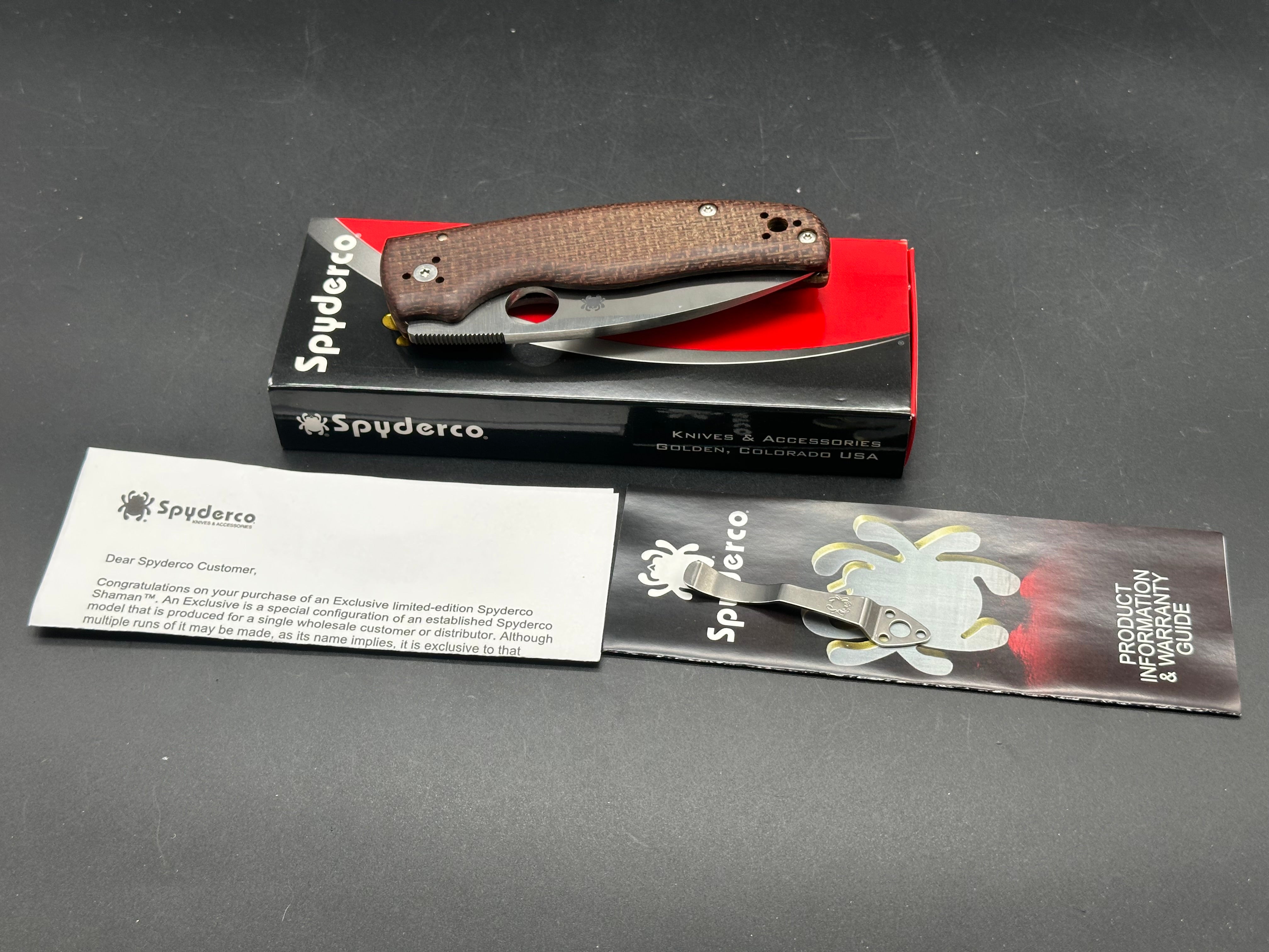 Spyderco Shaman burlap micarta w/S90V blade (Knife Center Exclusive)