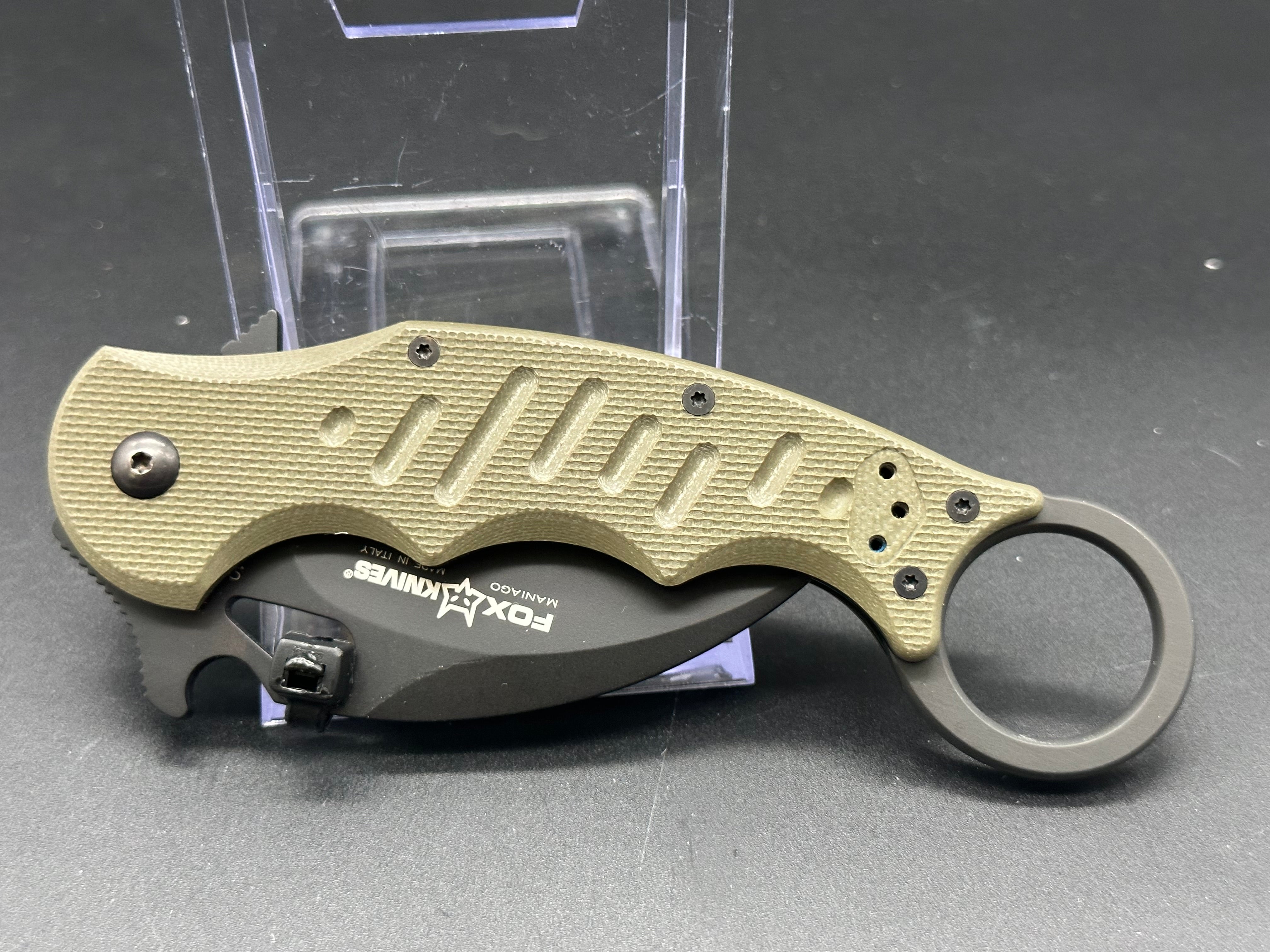 Fox Karambit folder wave feature