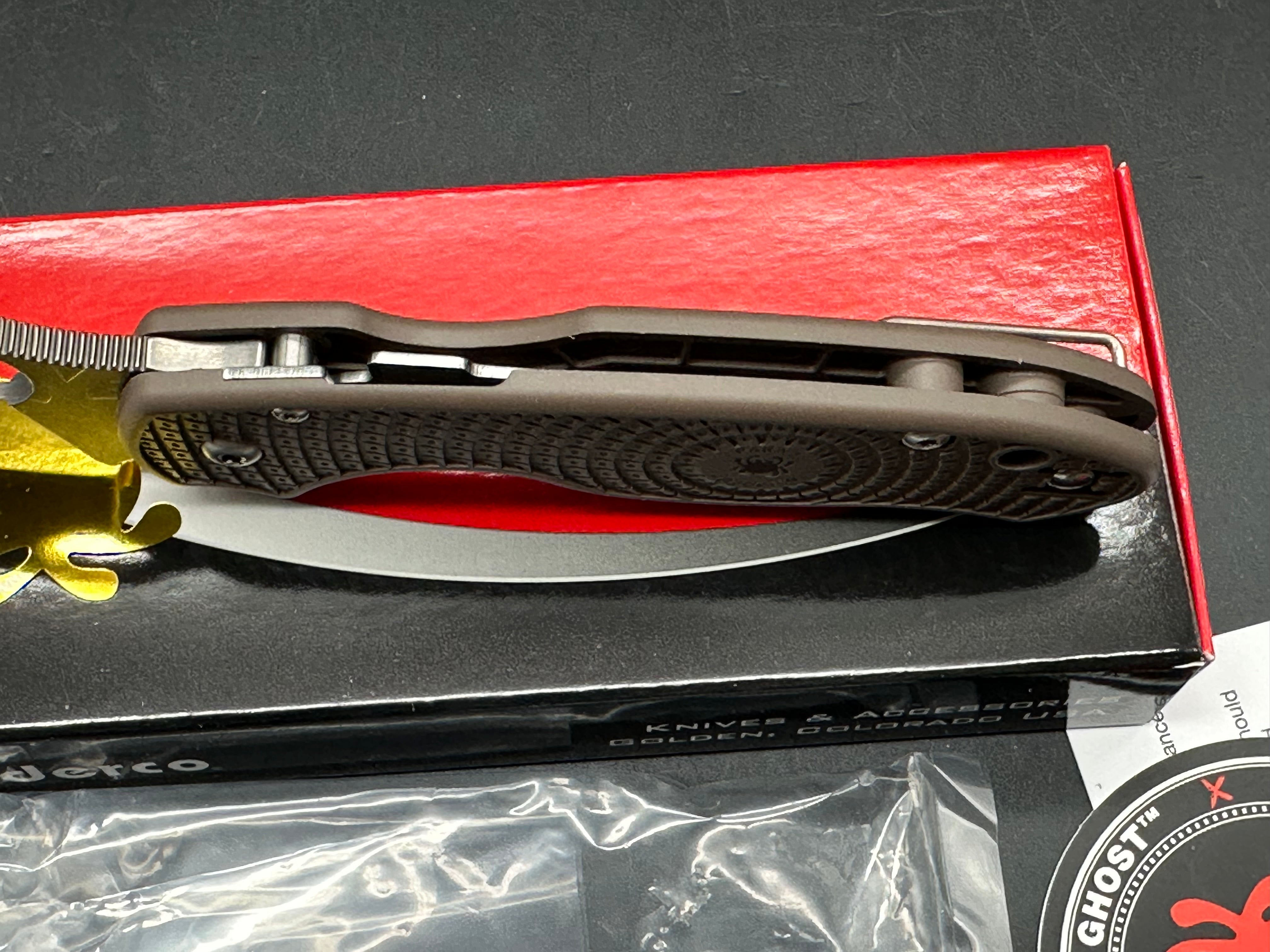 Spyderco Para 3 Lightweight - Sprint Run 2.93" CPM 15V Stonewash Blade with Brown FRN Scales