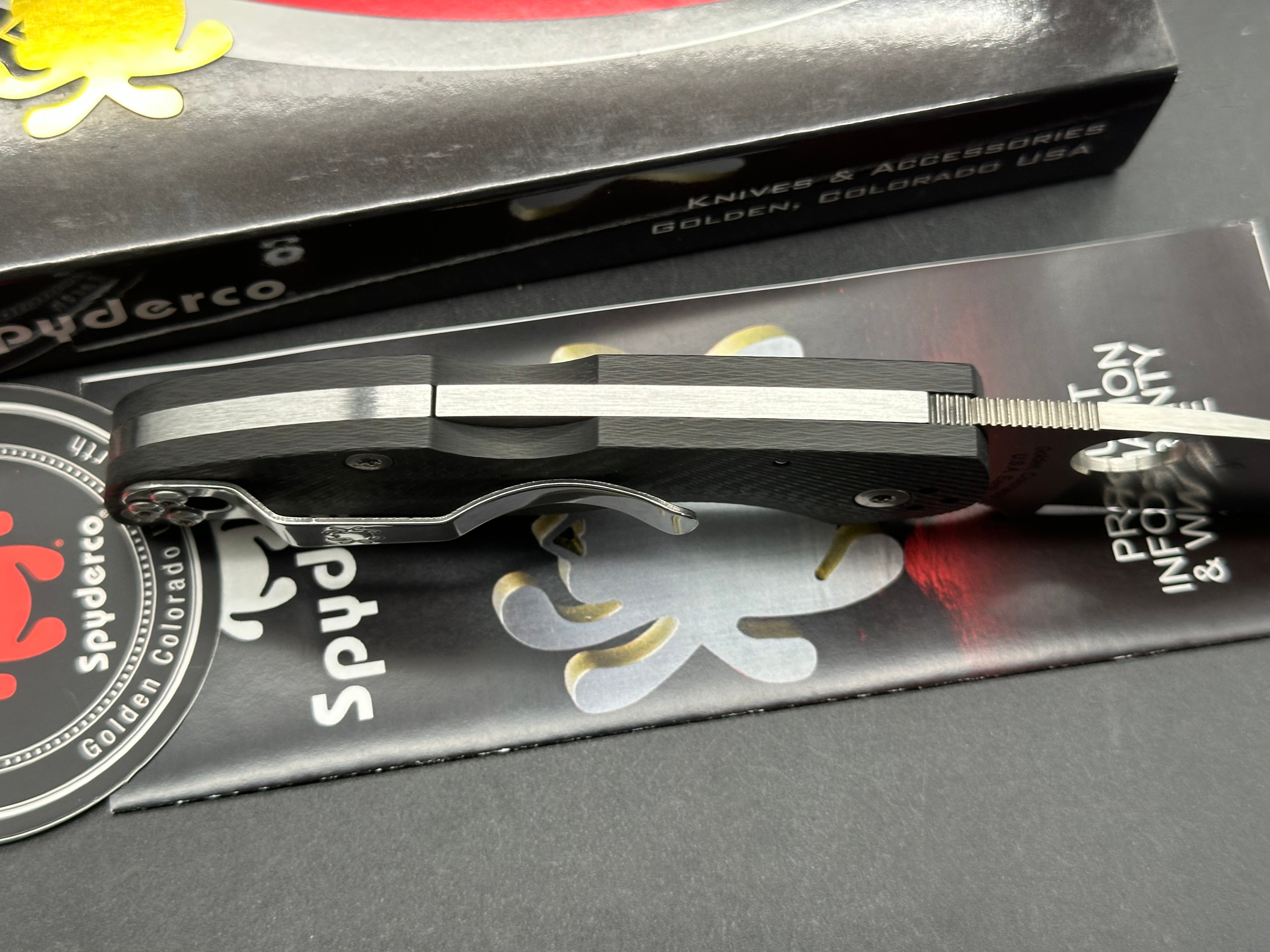 Spyderco Native 5 Knife Fluted Carbon Fiber (3" Satin CPM-S90V)