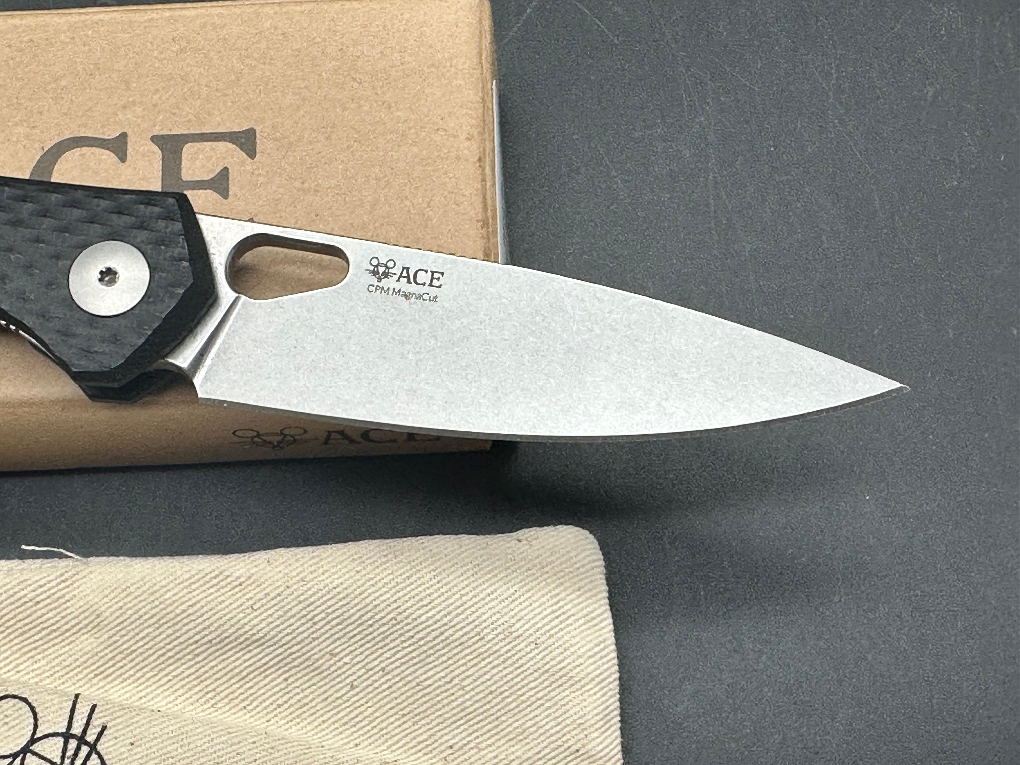 GIANT MOUSE ACE REO BLK G-10 CPM MAGNACUT 3.325"