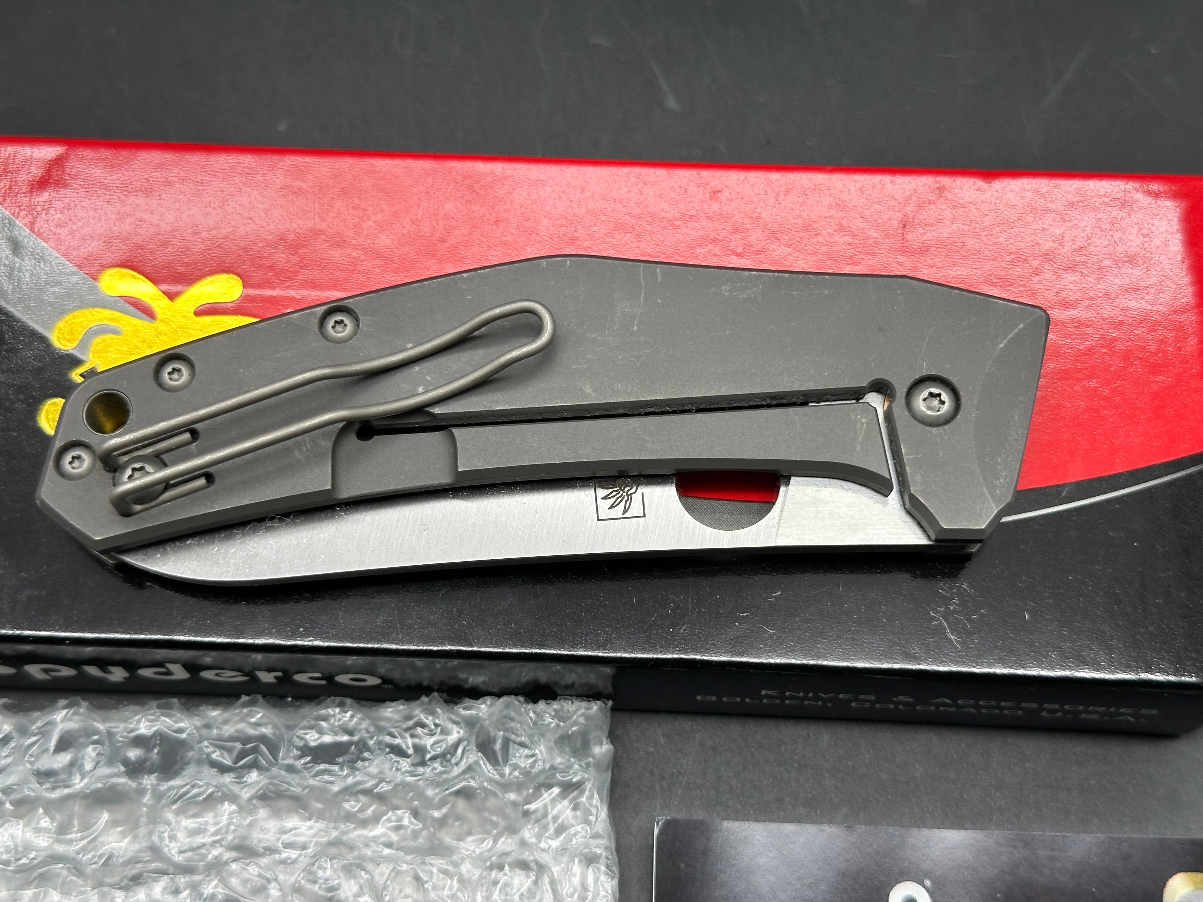 SPYDERCO SPYDIECHEF GRAY Ti LC200N blade