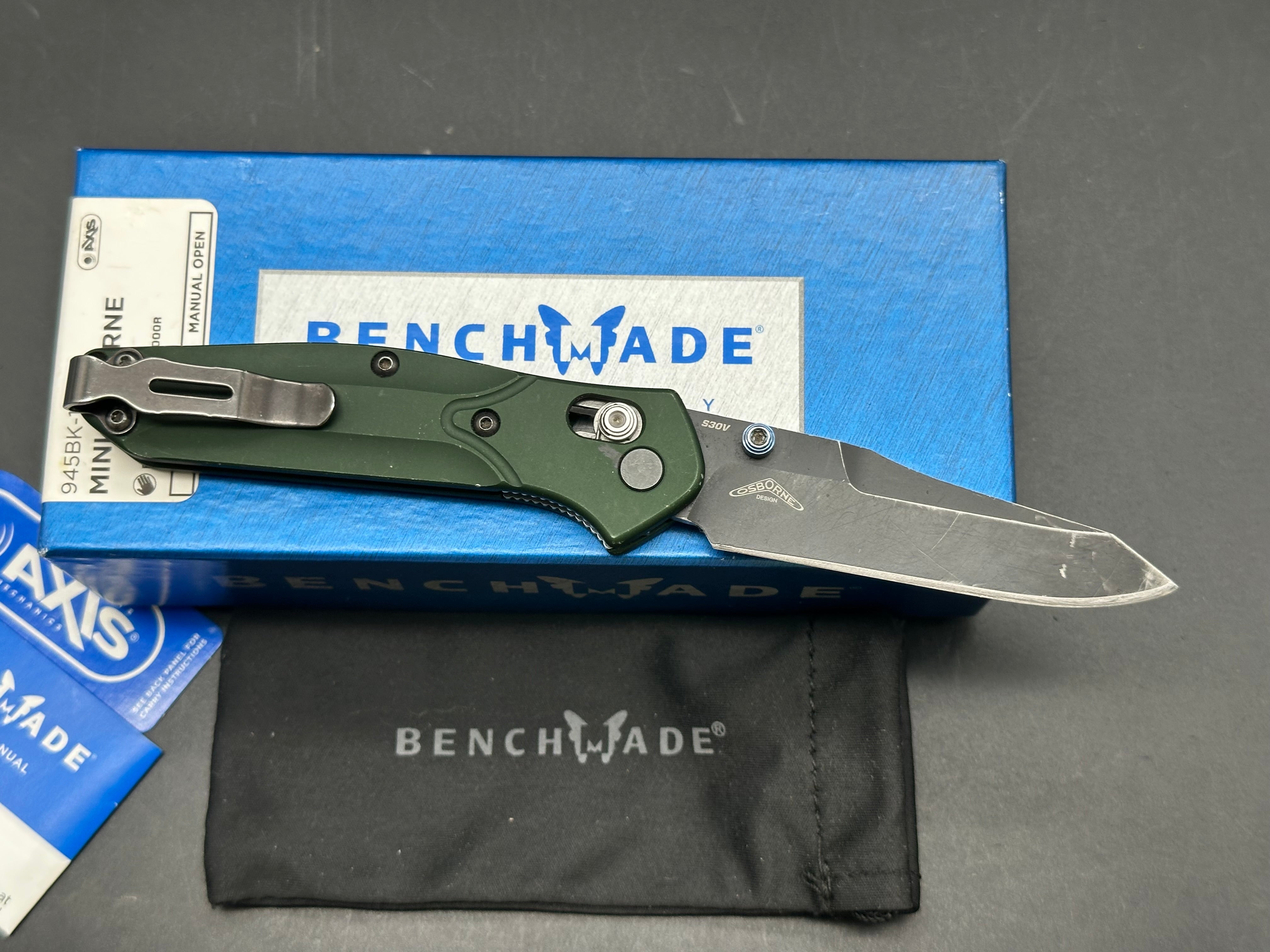 Benchmade 945 green aluminum