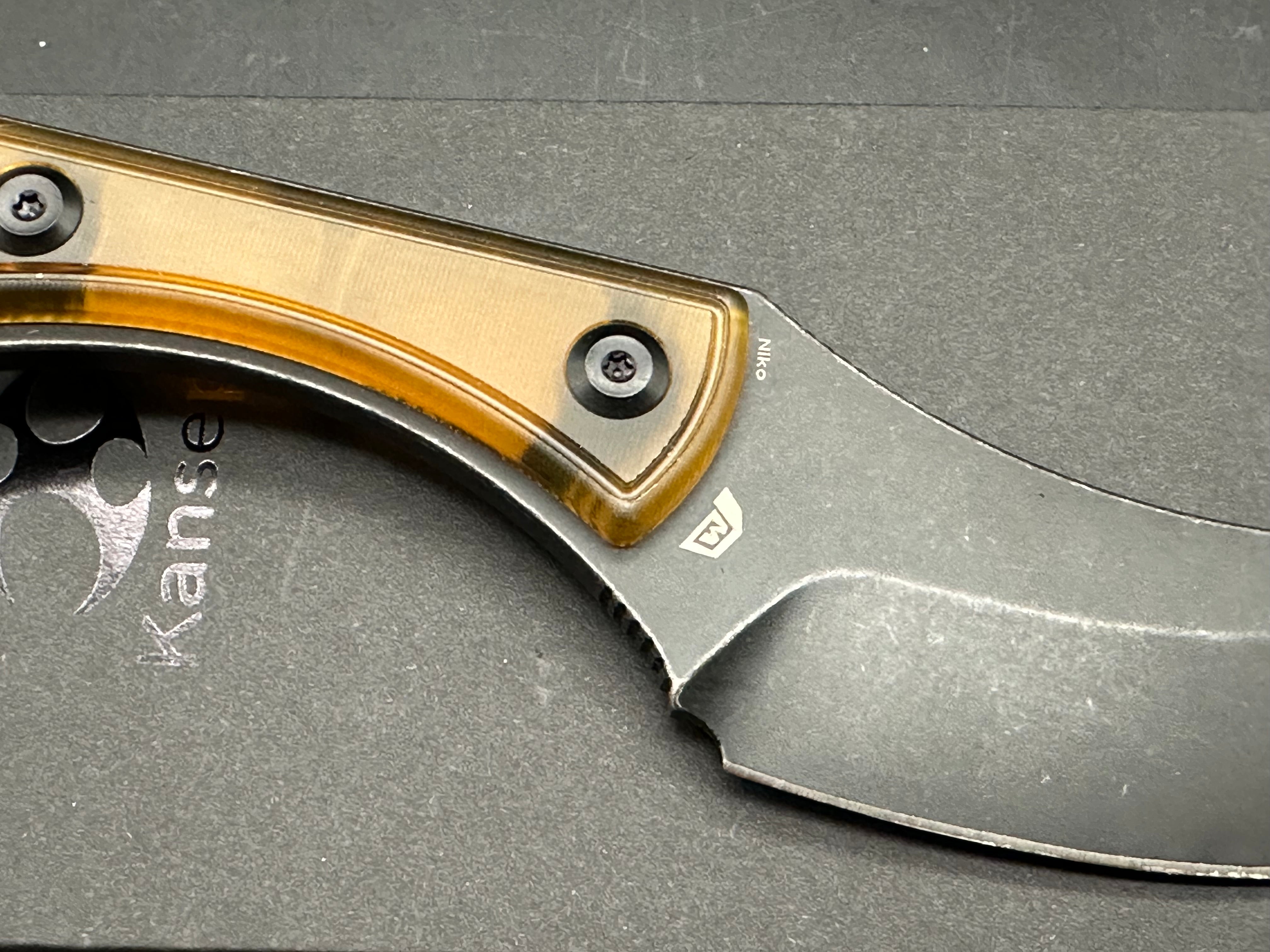 KANSEPT NIKO FIXED KNIFE AMBER PEI HANDLE (3.54'' BLACKWASH D2 BLADE )