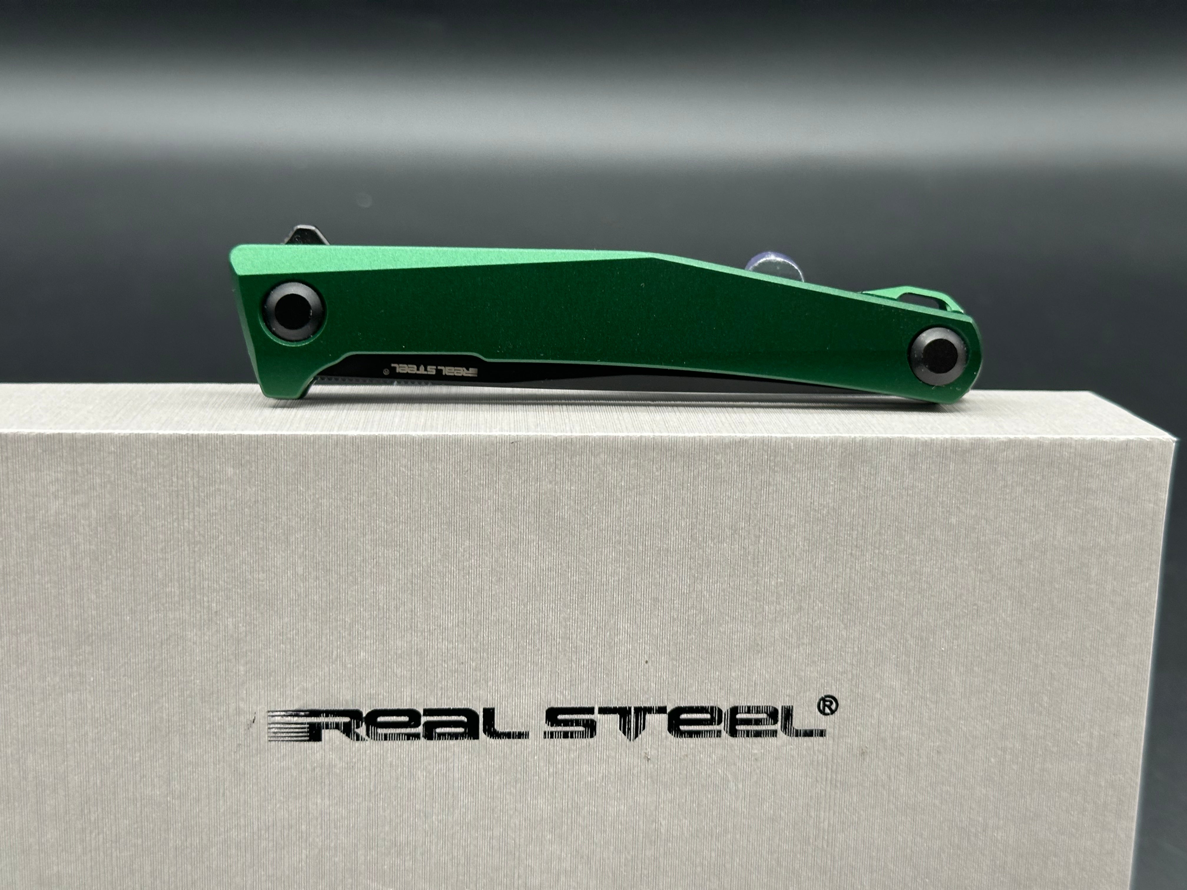 Real Steel Teres Nitro-V Black blade Racing Green Aluminum Handle