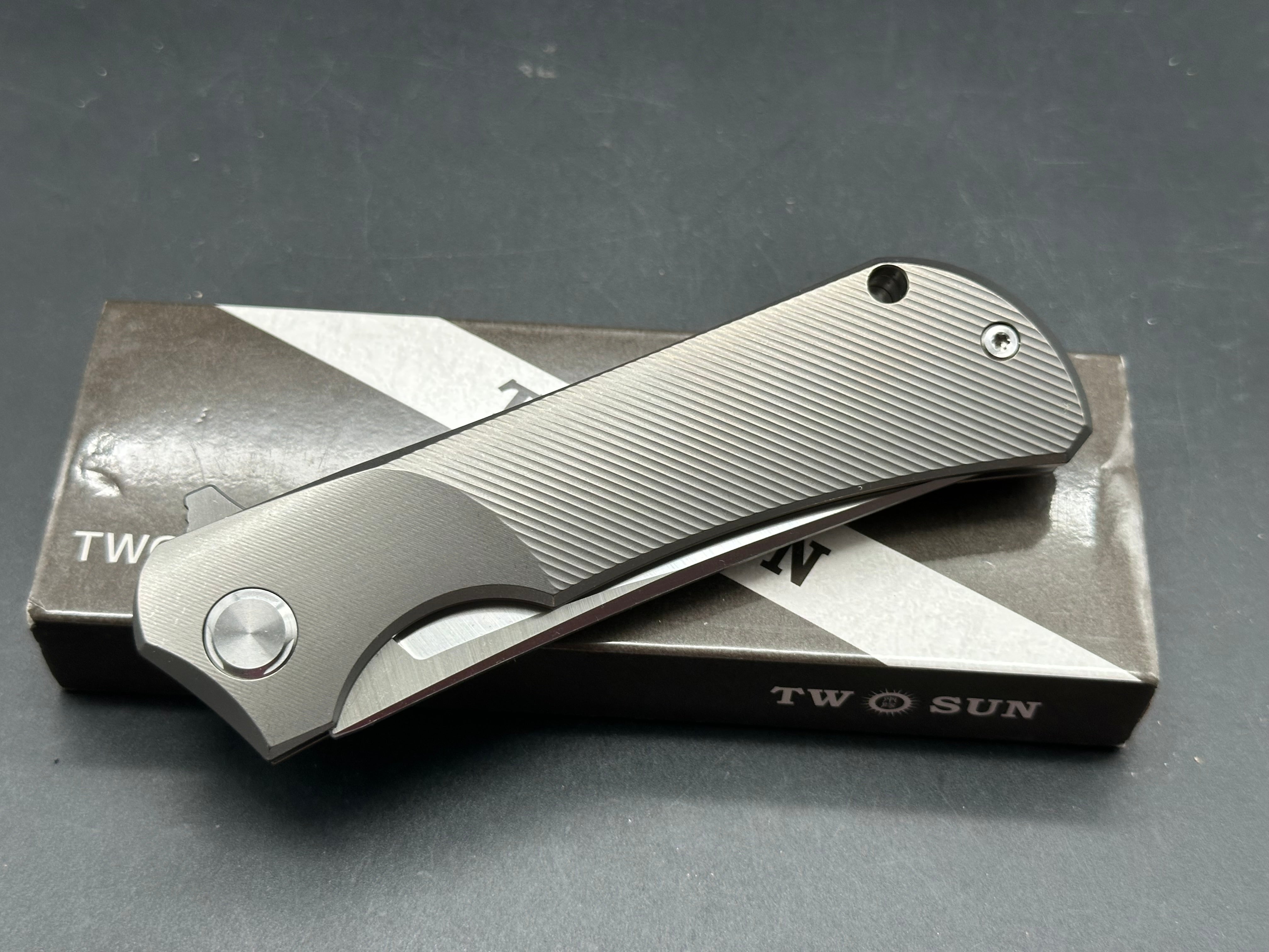 TWOSUN TS190 COBRA GRAY TITANIUM ALLOY HANDLE 14C28N PLAIN EDGE