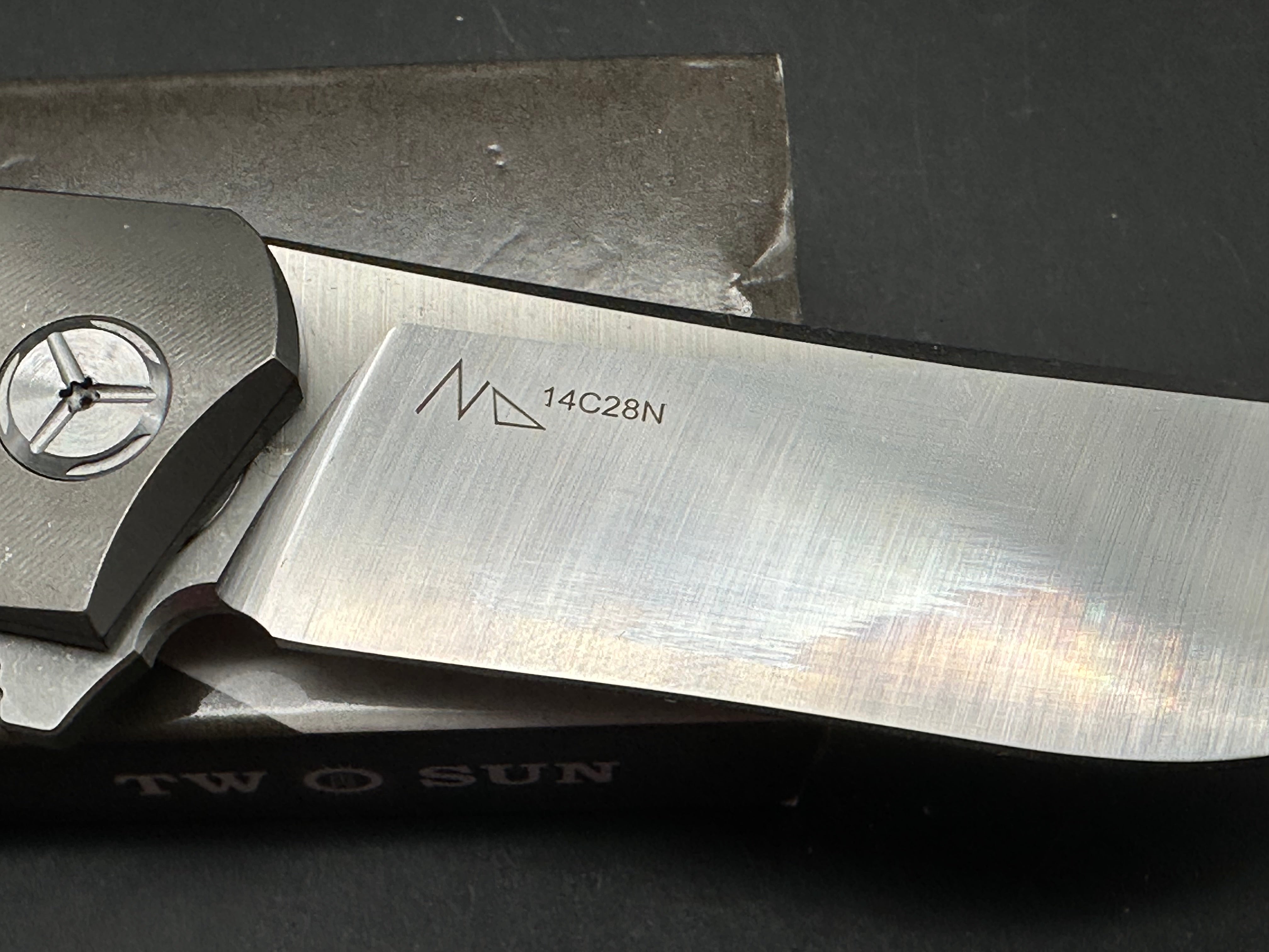 TWOSUN TS190 COBRA GRAY TITANIUM ALLOY HANDLE 14C28N PLAIN EDGE