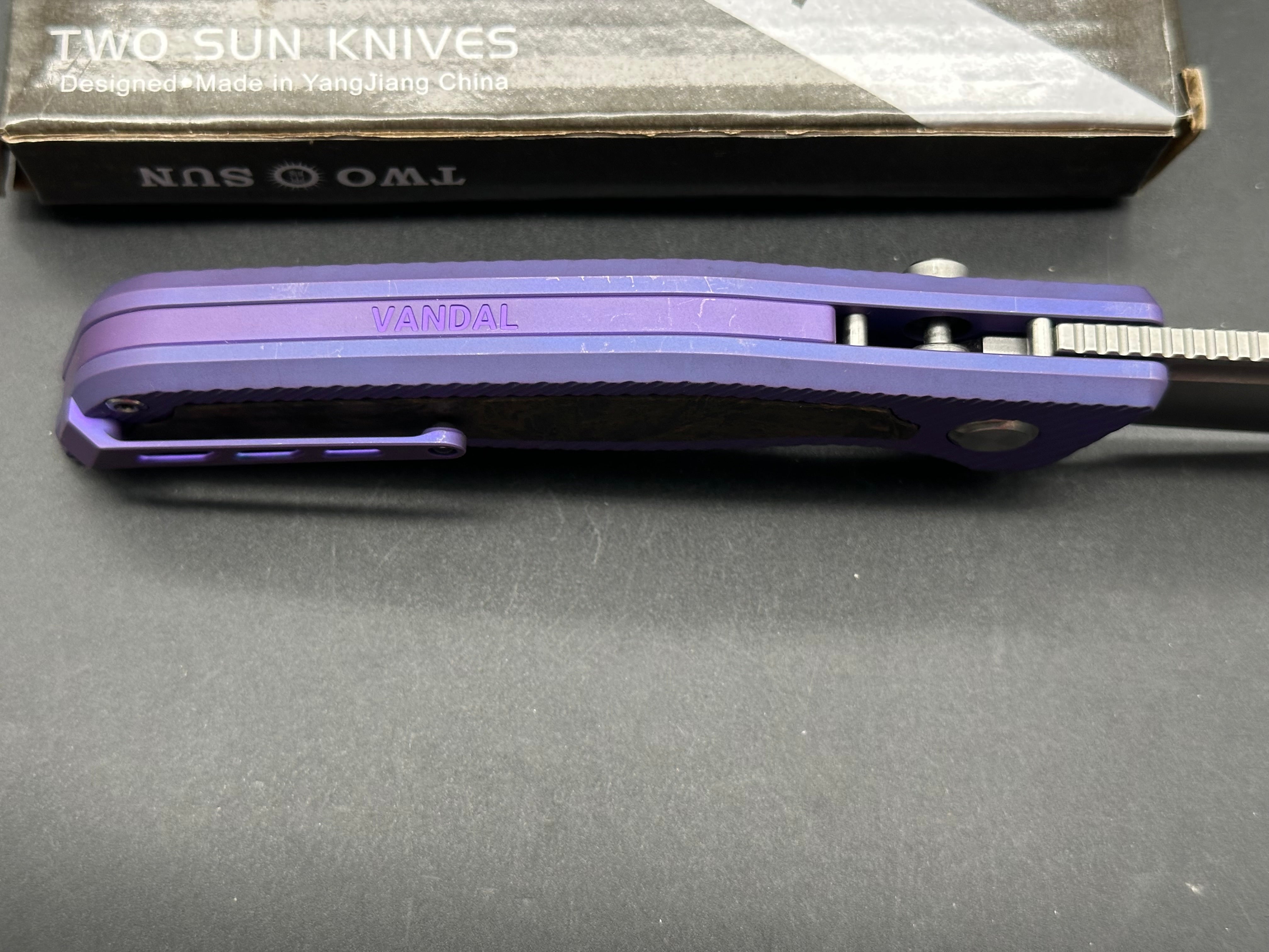 TwoSun TS329 Vandal purple titanium/fat carbon inlays 14C28N