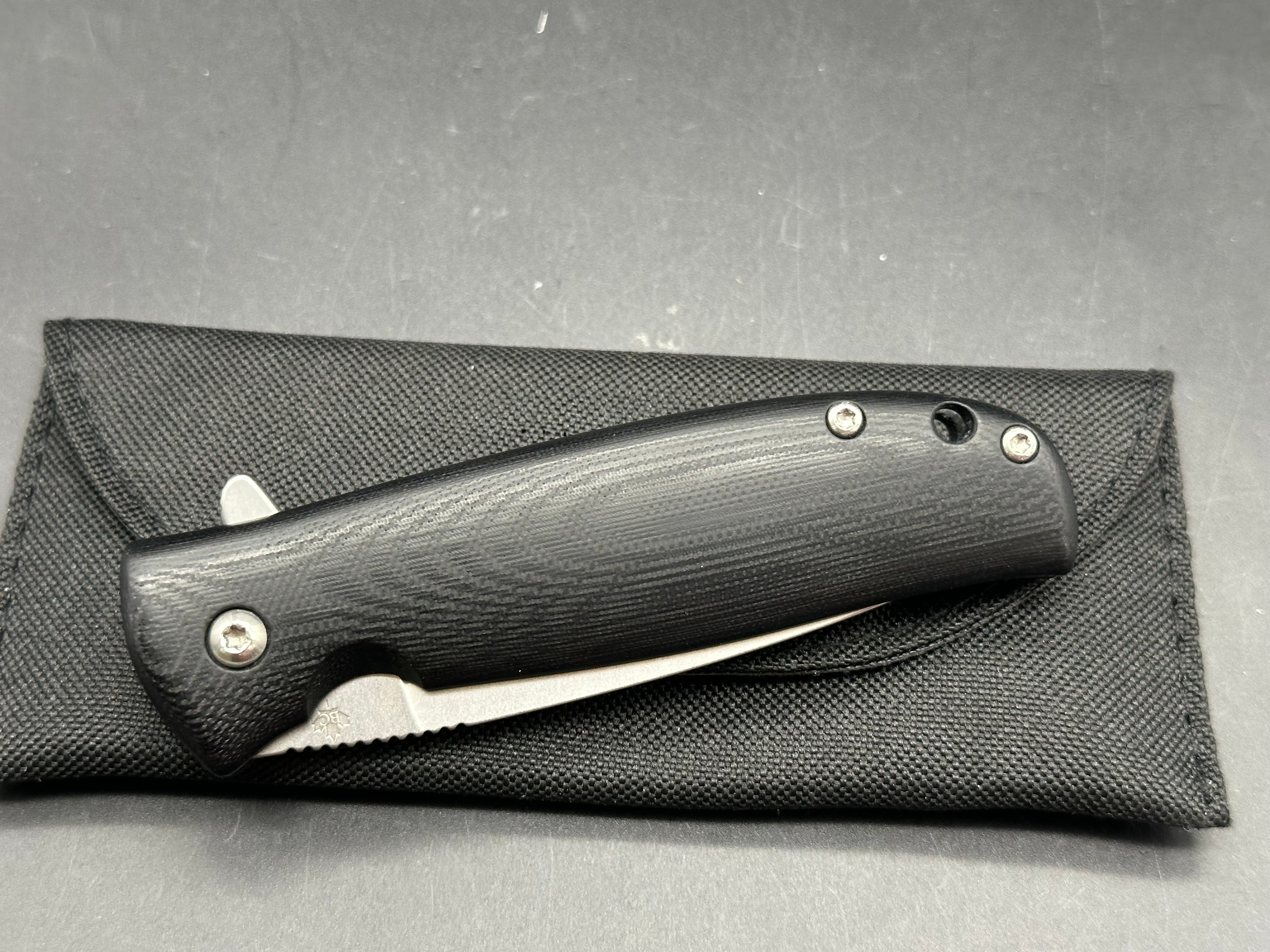 North Arm Skaha II 3.34" CPM MagnaCut Polished Stonewash Blade with Black G10 Scales