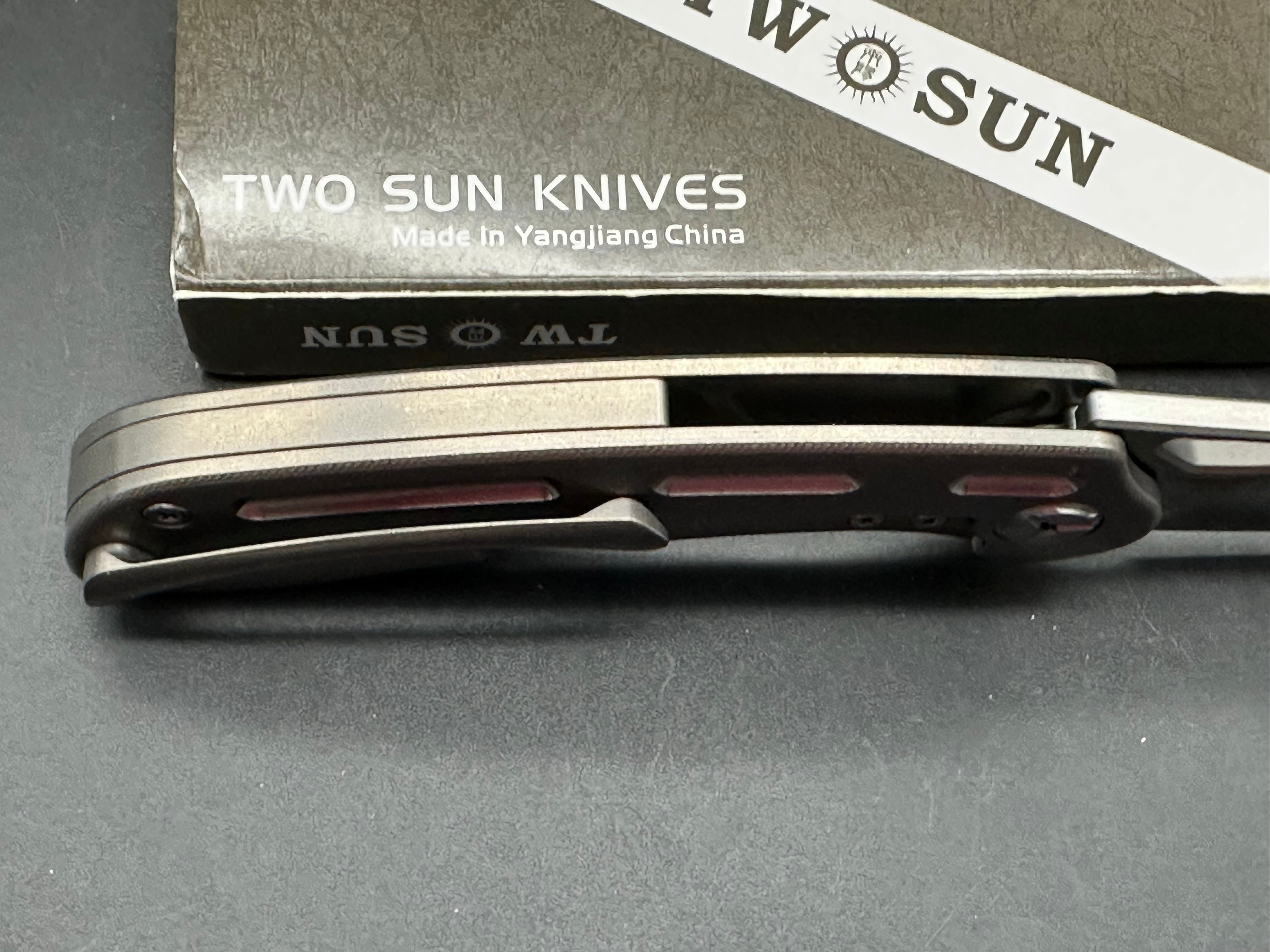 TwoSun TS261 Folding Knife Gray Titanium Handle S110V Plain Edge