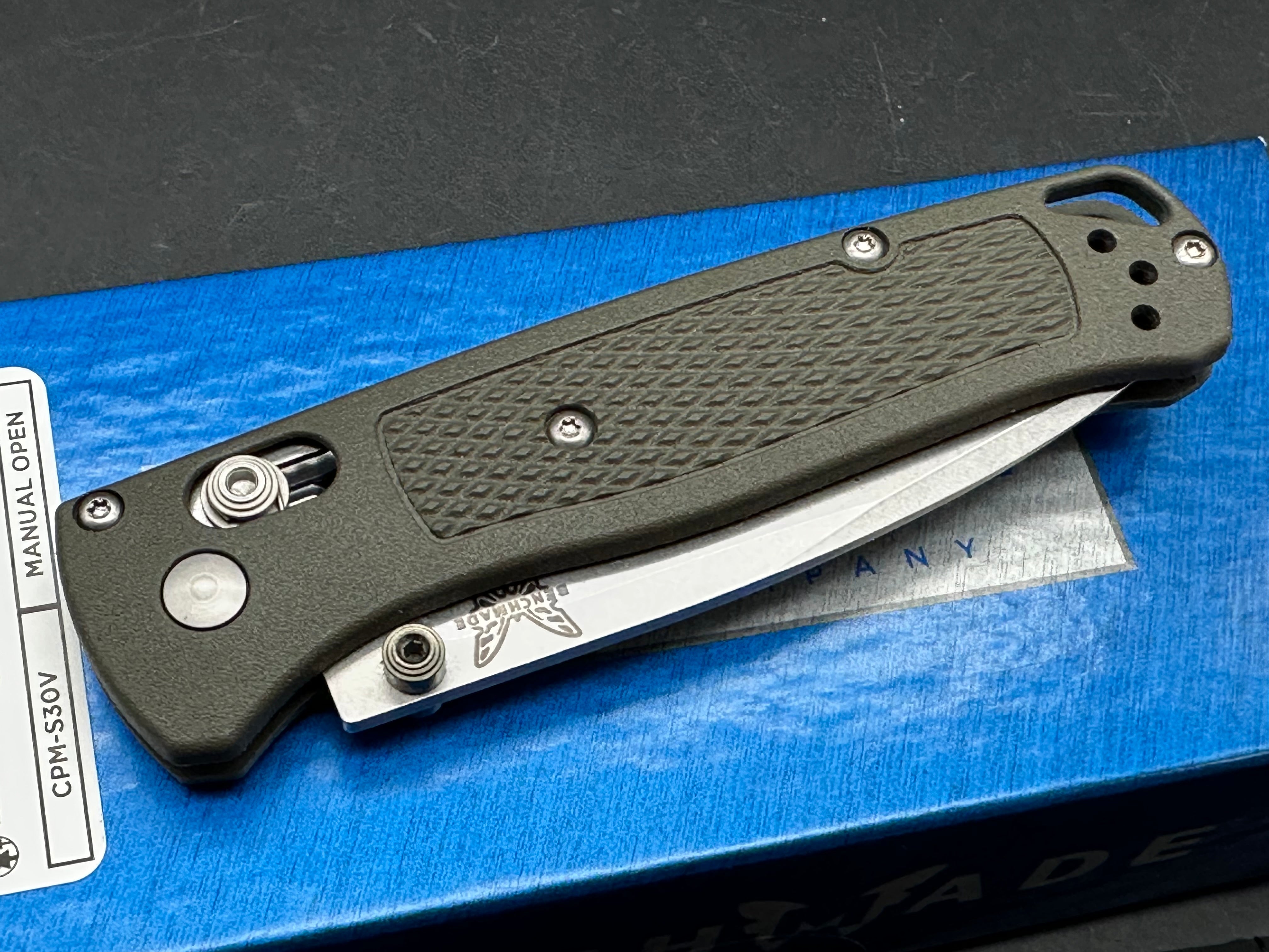 Benchmade Bugout-Custom, 3.24" CPM S30V Stonewash Blade with OD Green Grivory Scales