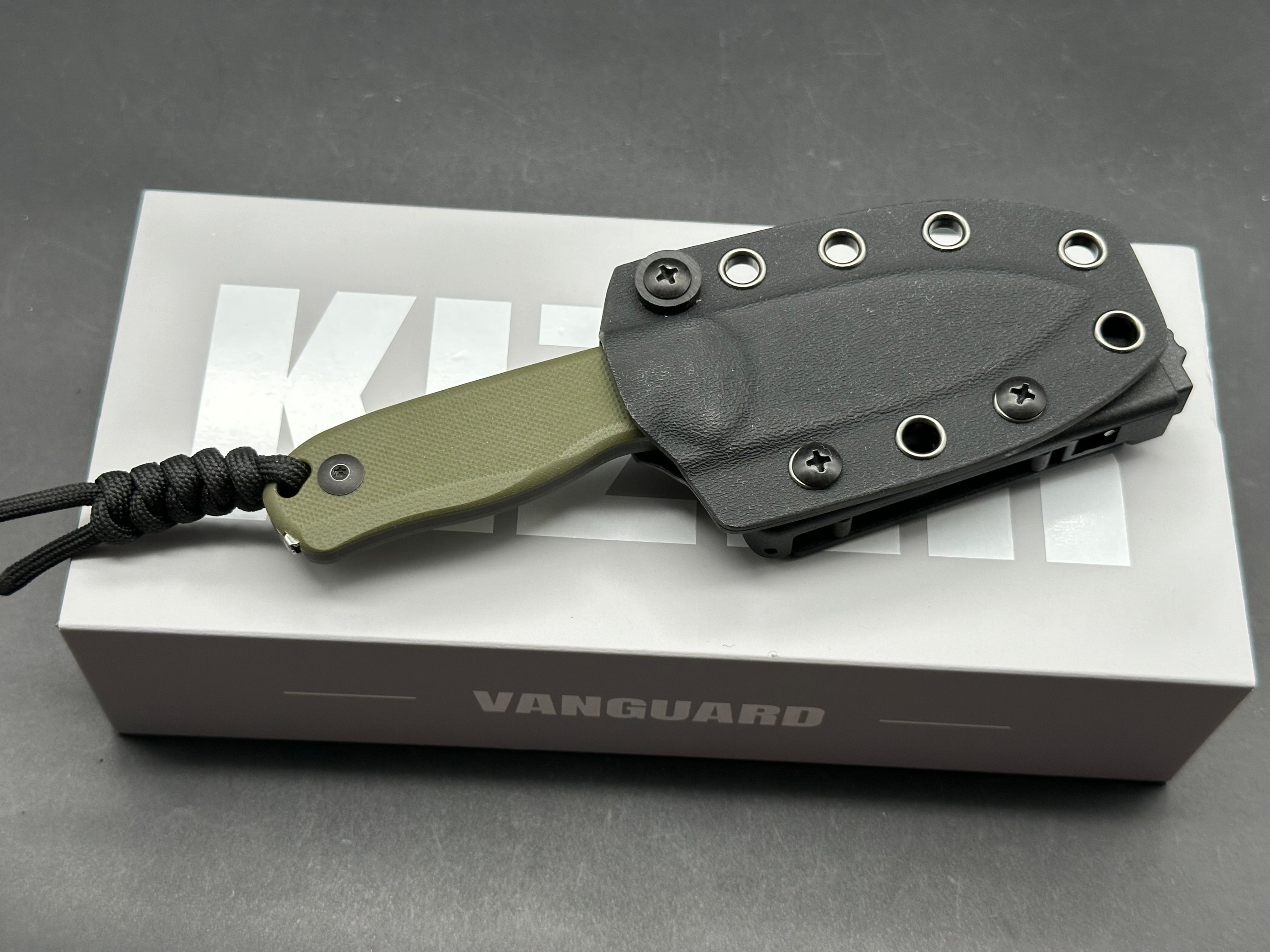 KIZER DROP BEAR FIXED BLADE KNIFE OLIVE GREEN G10 HANDLE