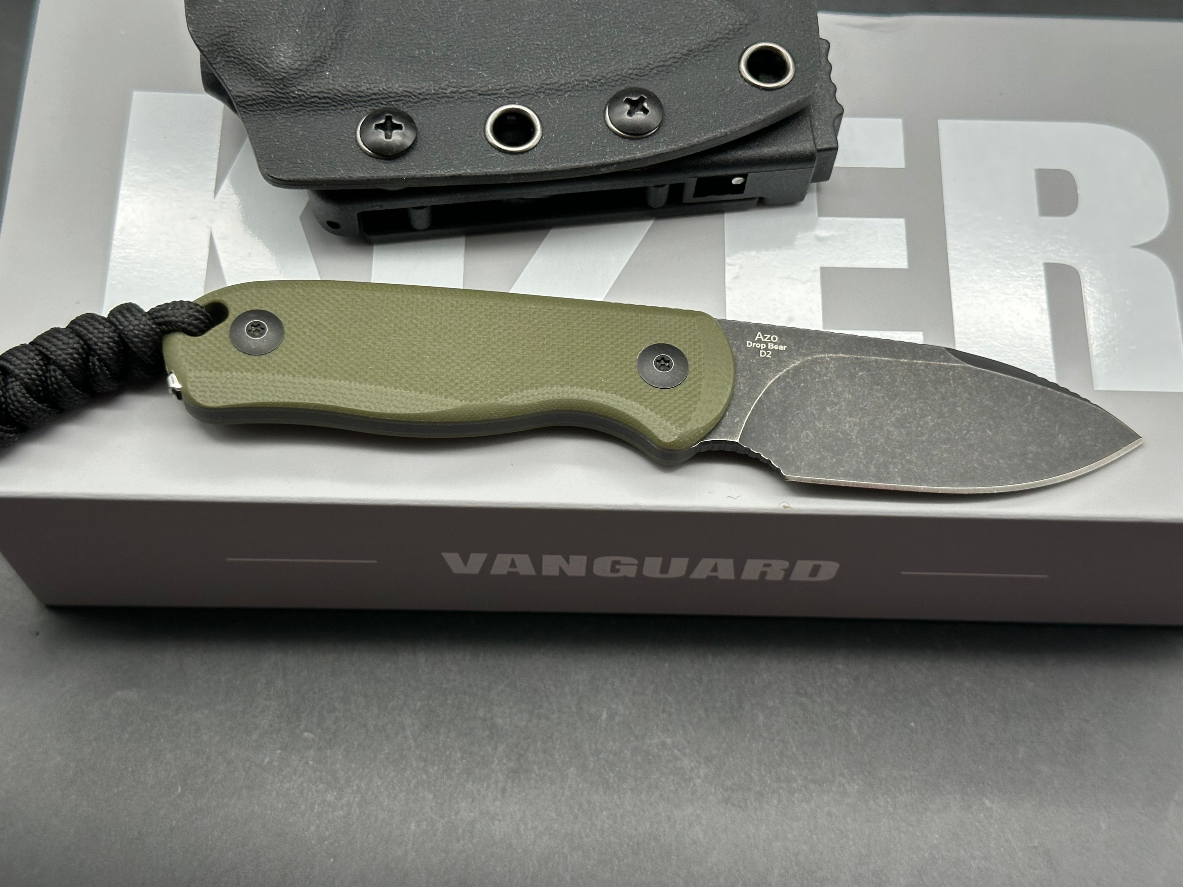 KIZER DROP BEAR FIXED BLADE KNIFE OLIVE GREEN G10 HANDLE