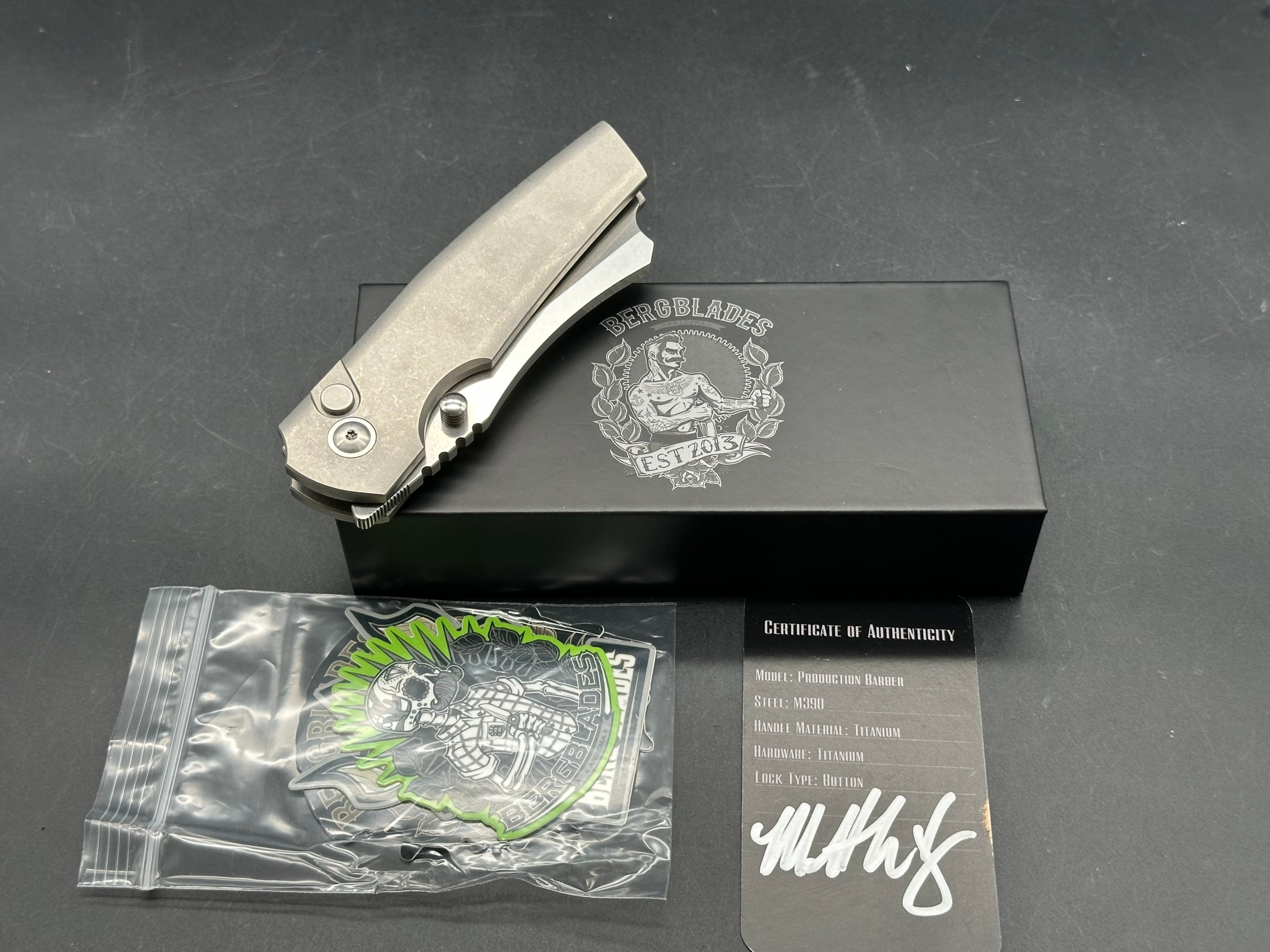 Berg Blades Button Lock Barber #15, Bright Stonewashed Hollow Ground M390 Blade