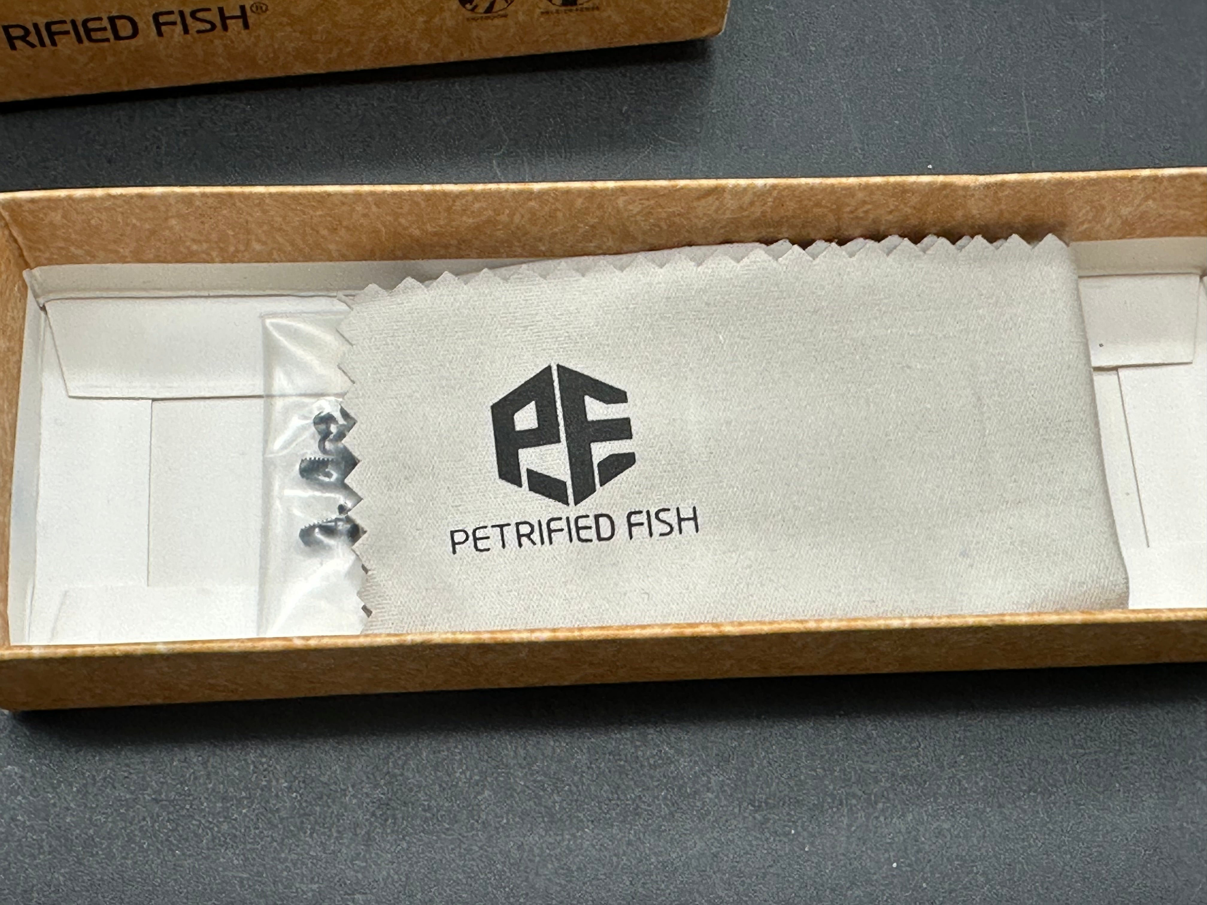 Petrified Fish PFP01 Beluga ,3.62" K110 Dyed blue G10