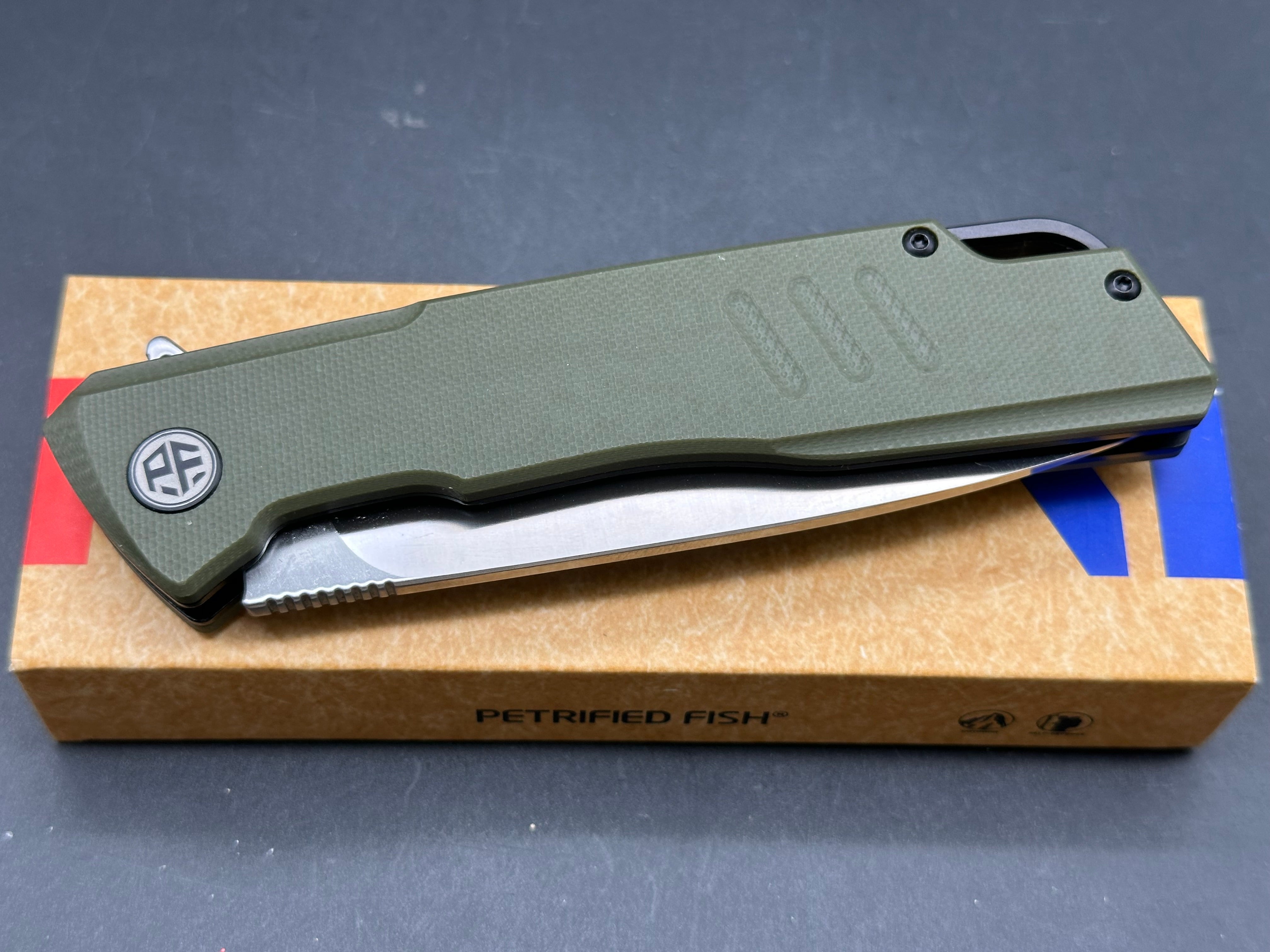 Petrified Fish PFB02 Loco 3.70" D2 Satin Blade G10 Handle Flipper Liner lock knife