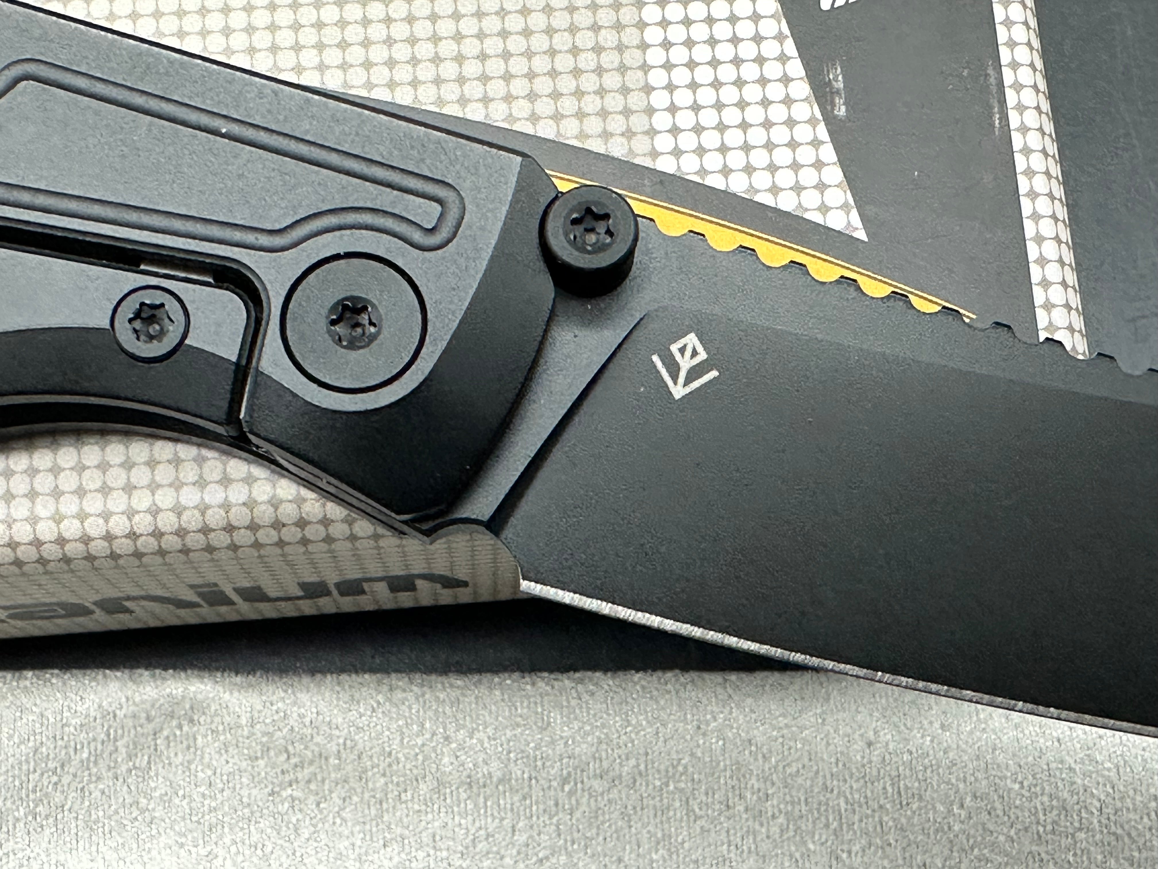 Flytanium Concourse 14C28N blade / titanium handle