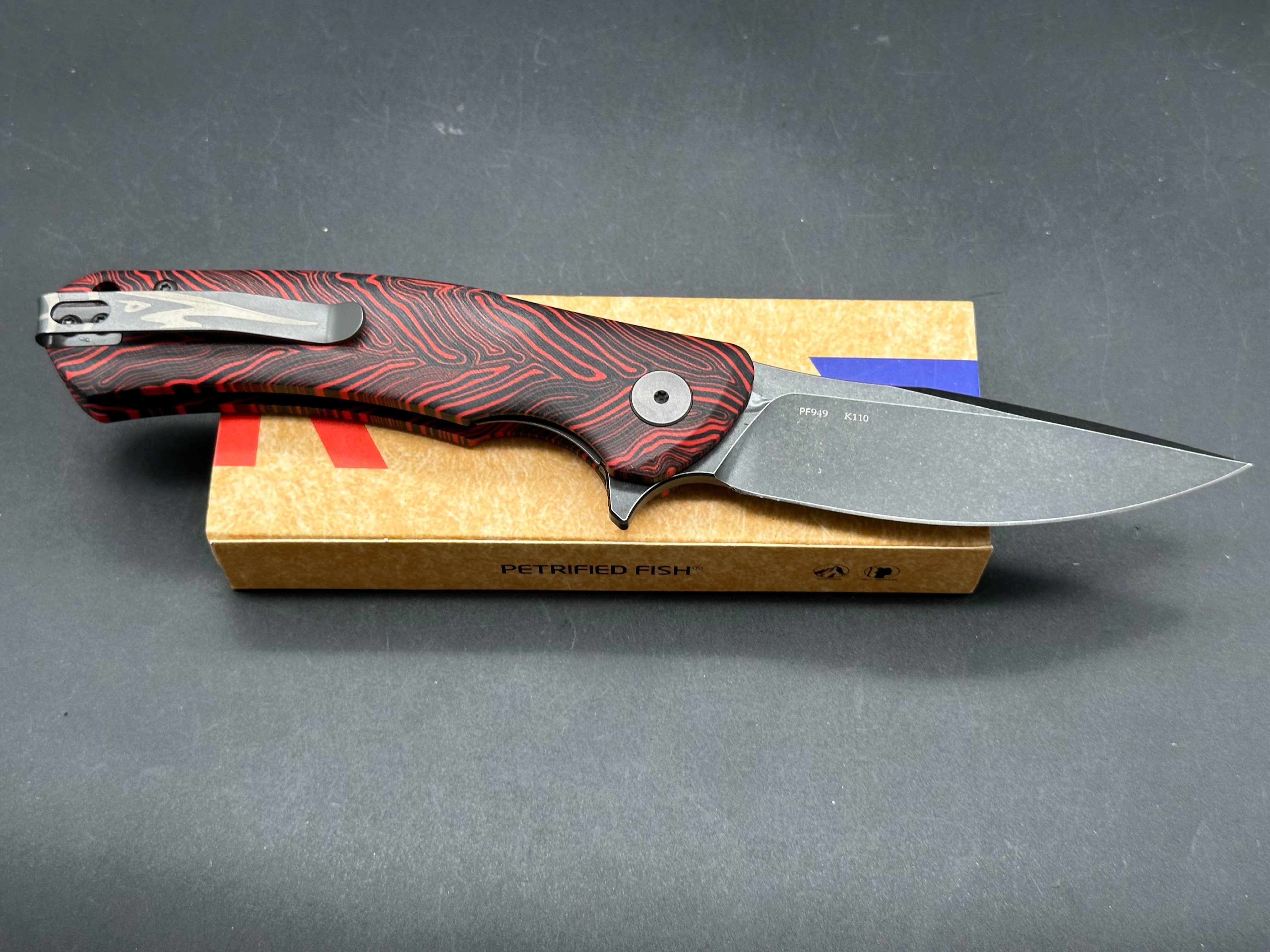 Petrified Fish PF949 Warrior Flipper Knife Red Gmascus Handle (90mm K110)