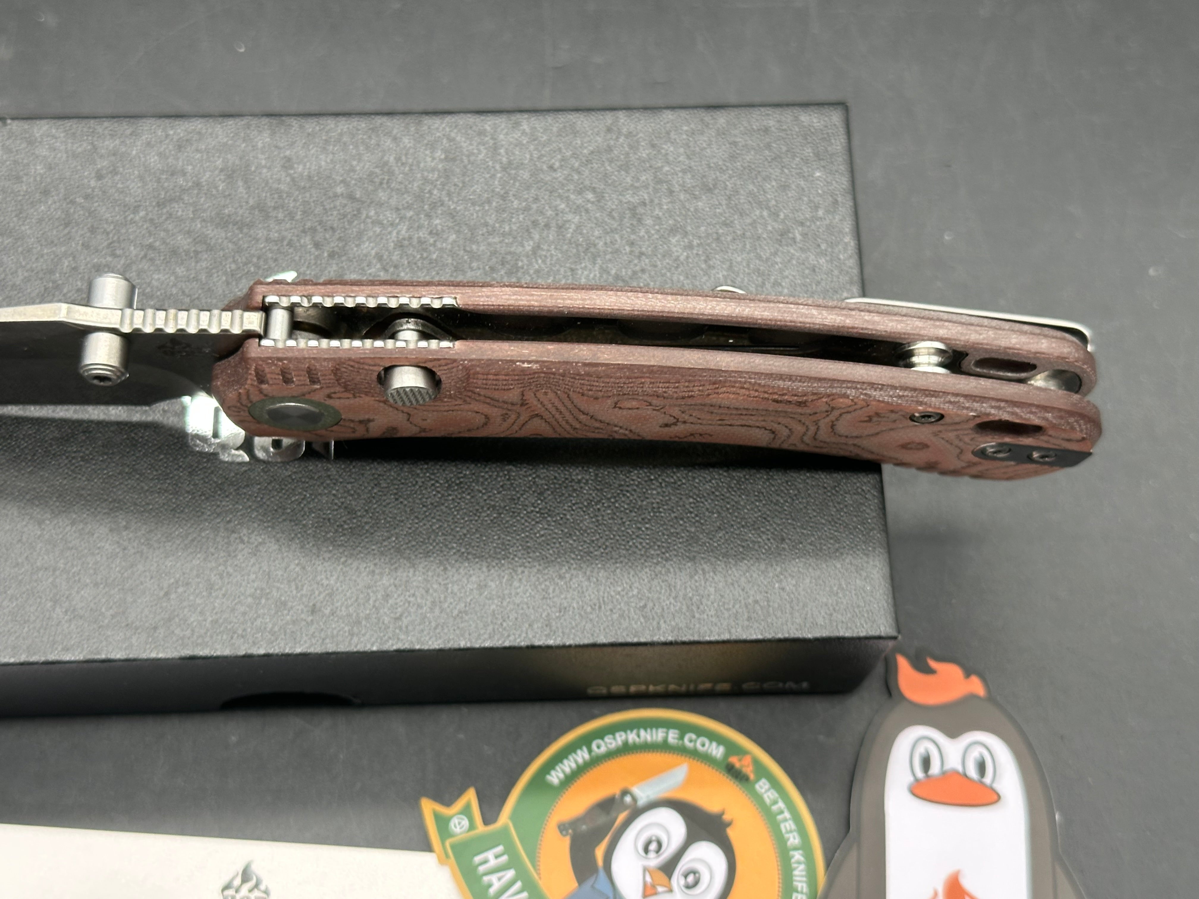 QSP COYOTE COPPER FOIL G10 HANDLE NITRO-V PLAIN EDGE