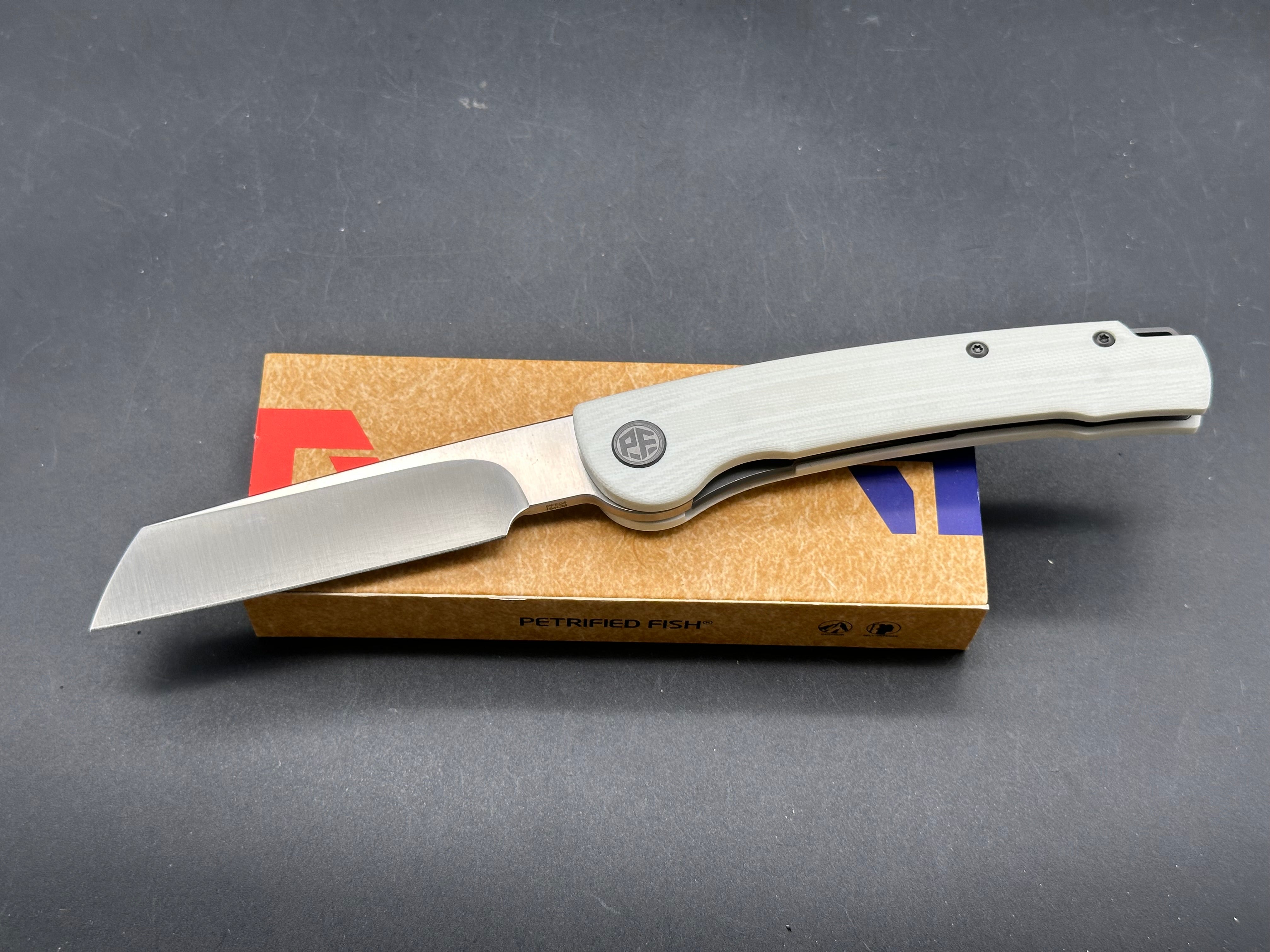 Petrified Fish PFE04 Scholar White G10 3.7" 154CM Satin Blade, Front Flipper