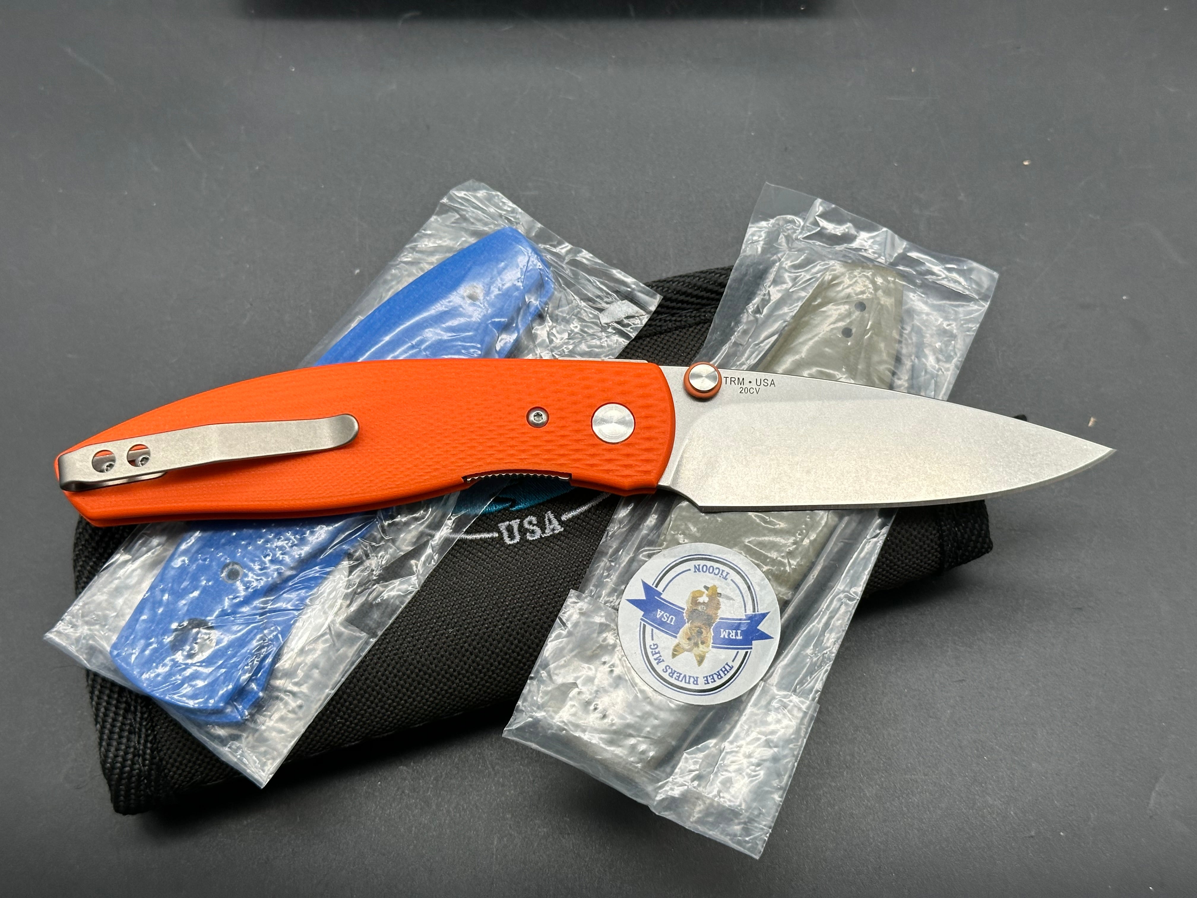 TRM Atom 3.5" 20CV Stonewash Blade with Orange G10 Lizard Scales, plus 2 extra scales