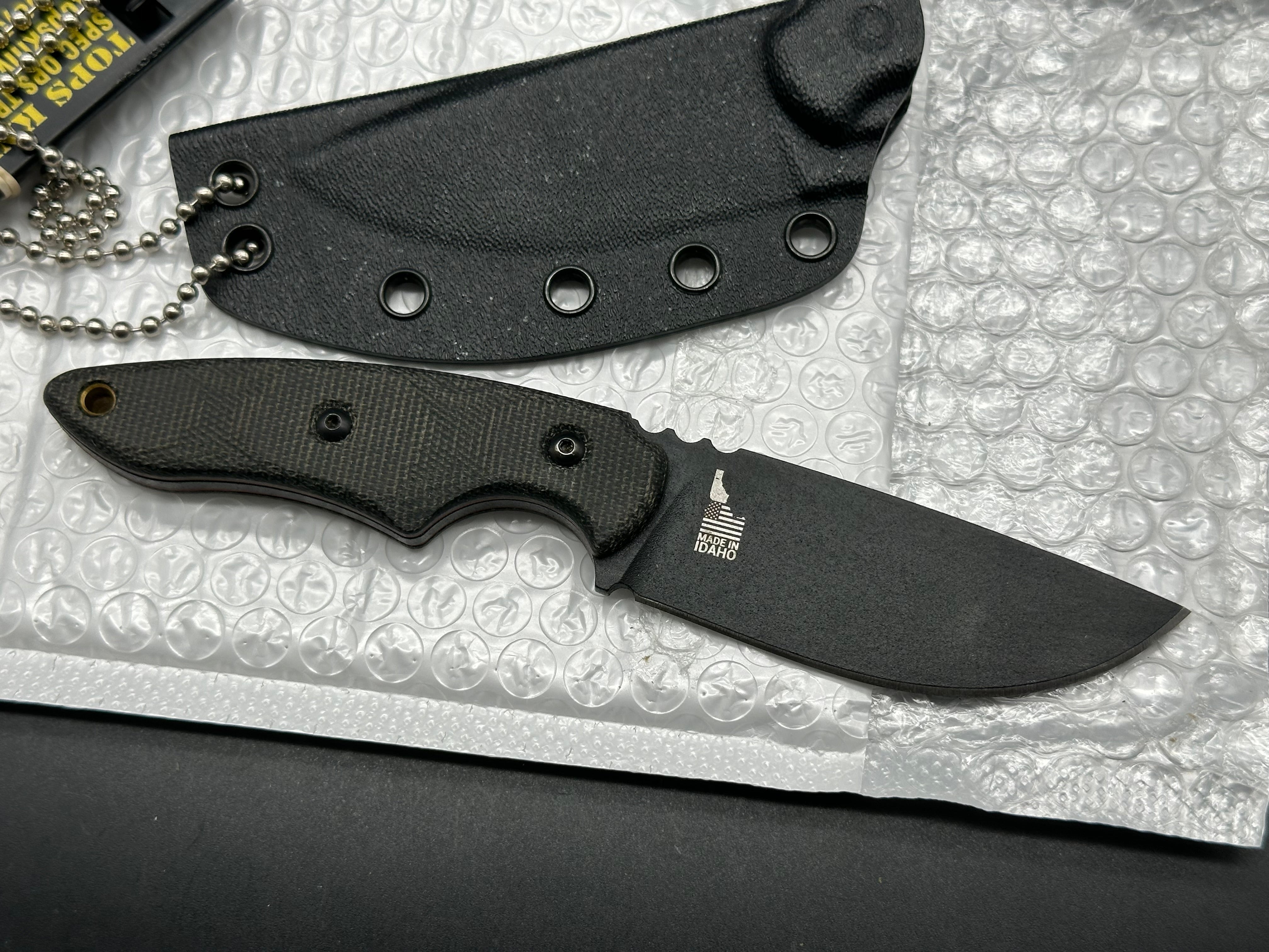 Tops 3 Pointer fixed blade knife