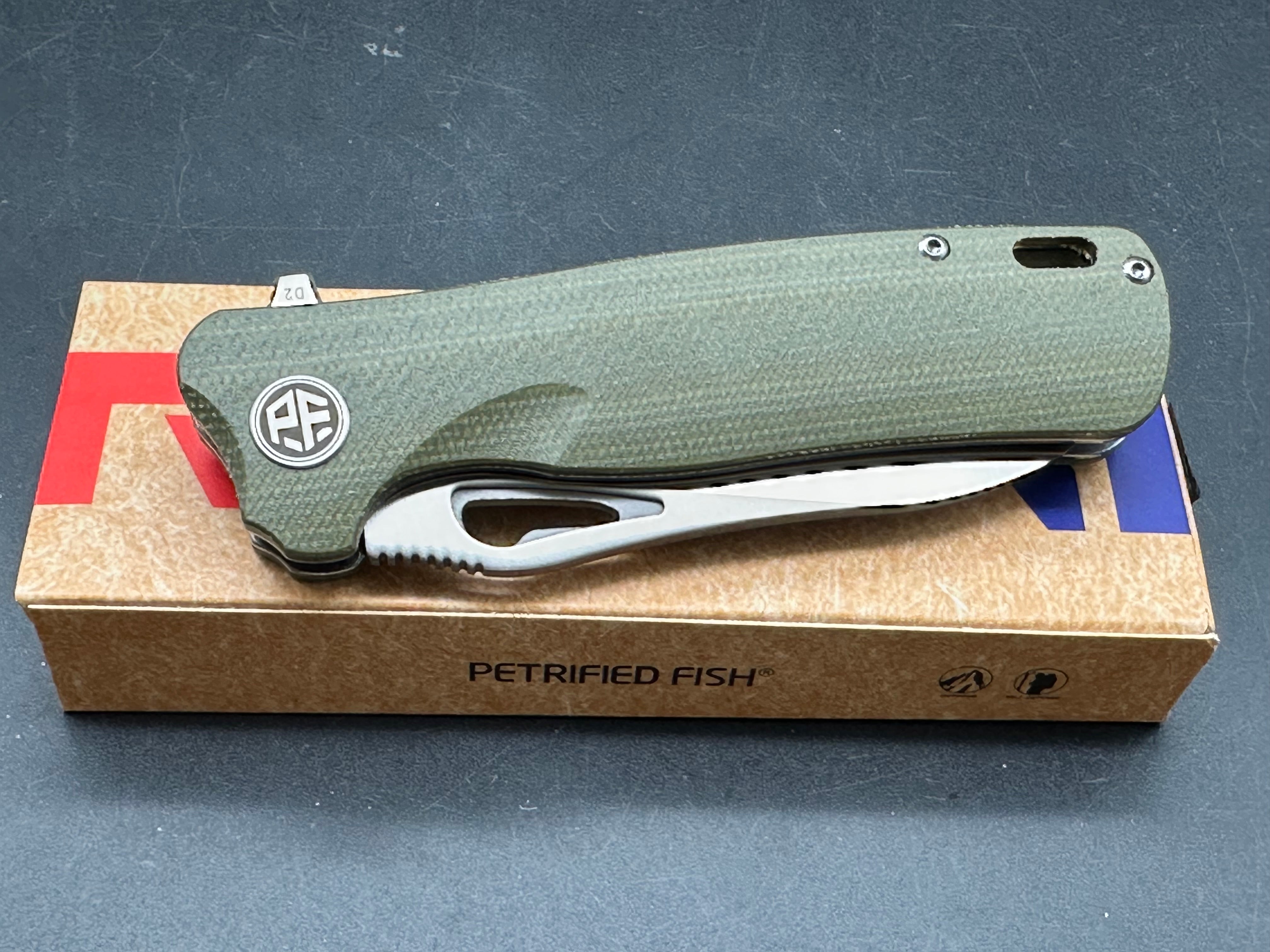 Petrified Fish PF868 Bunta 3.35" D2 Satin Blade Micarta Handle Flipper Folding knife