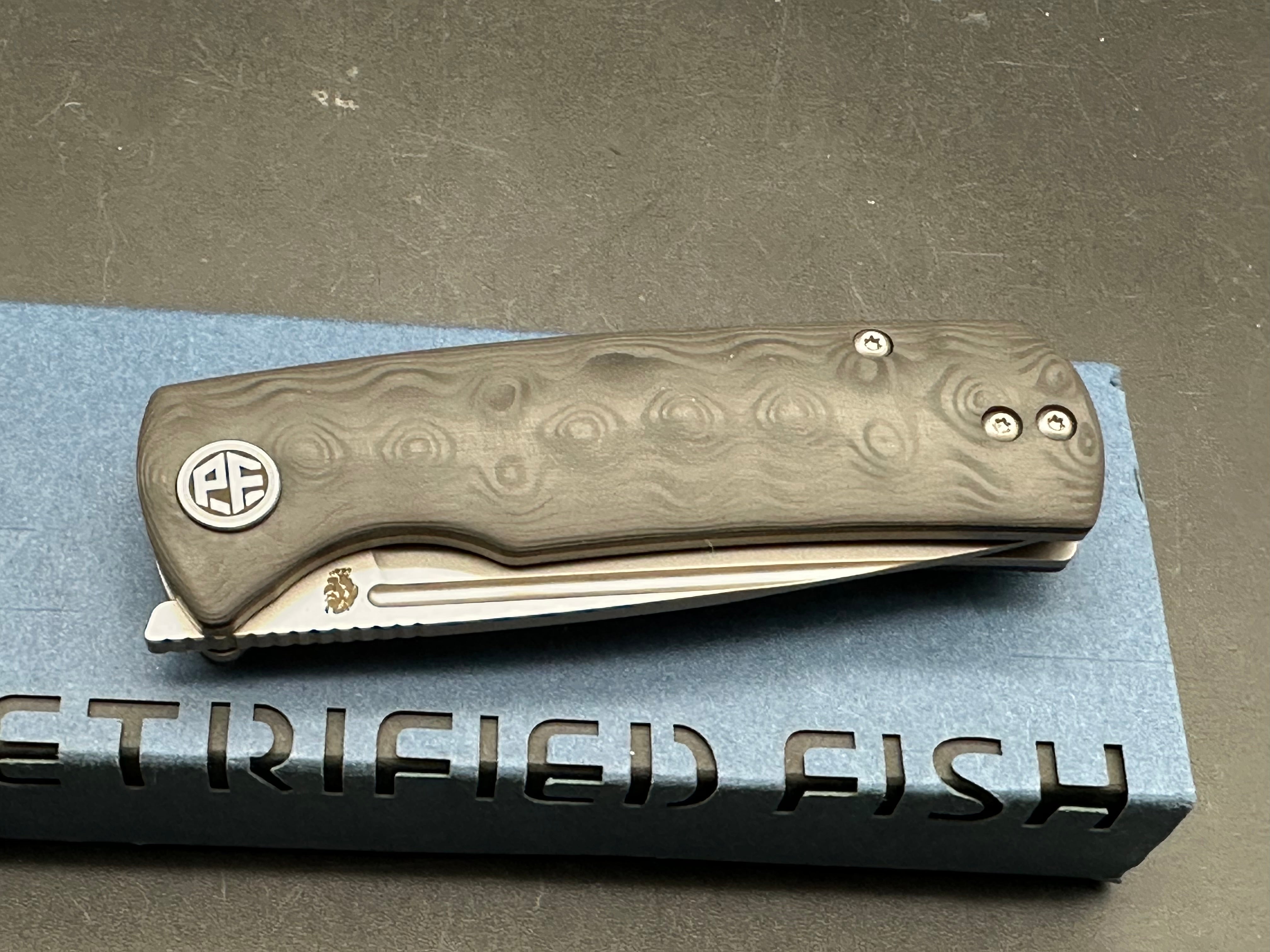 Petrified Fish Mini Beluga 2.99" 14C28N Blade Carbon Fiber Handle Front Flipper Liner lock Folding knife