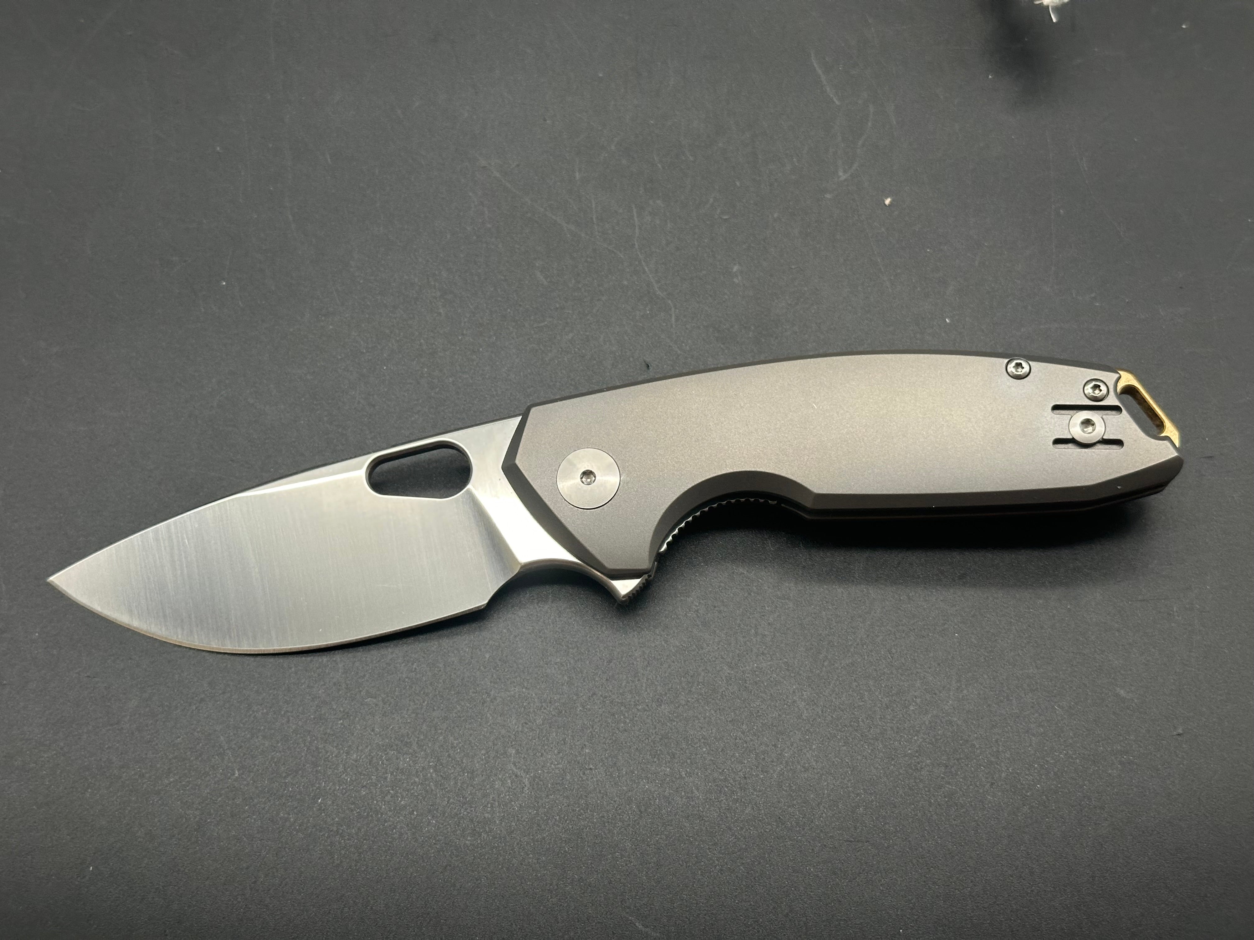 GiantMouse Vox/Anso ACE Tribeca Knife Titanium (3.2" Satin) MagnaCut