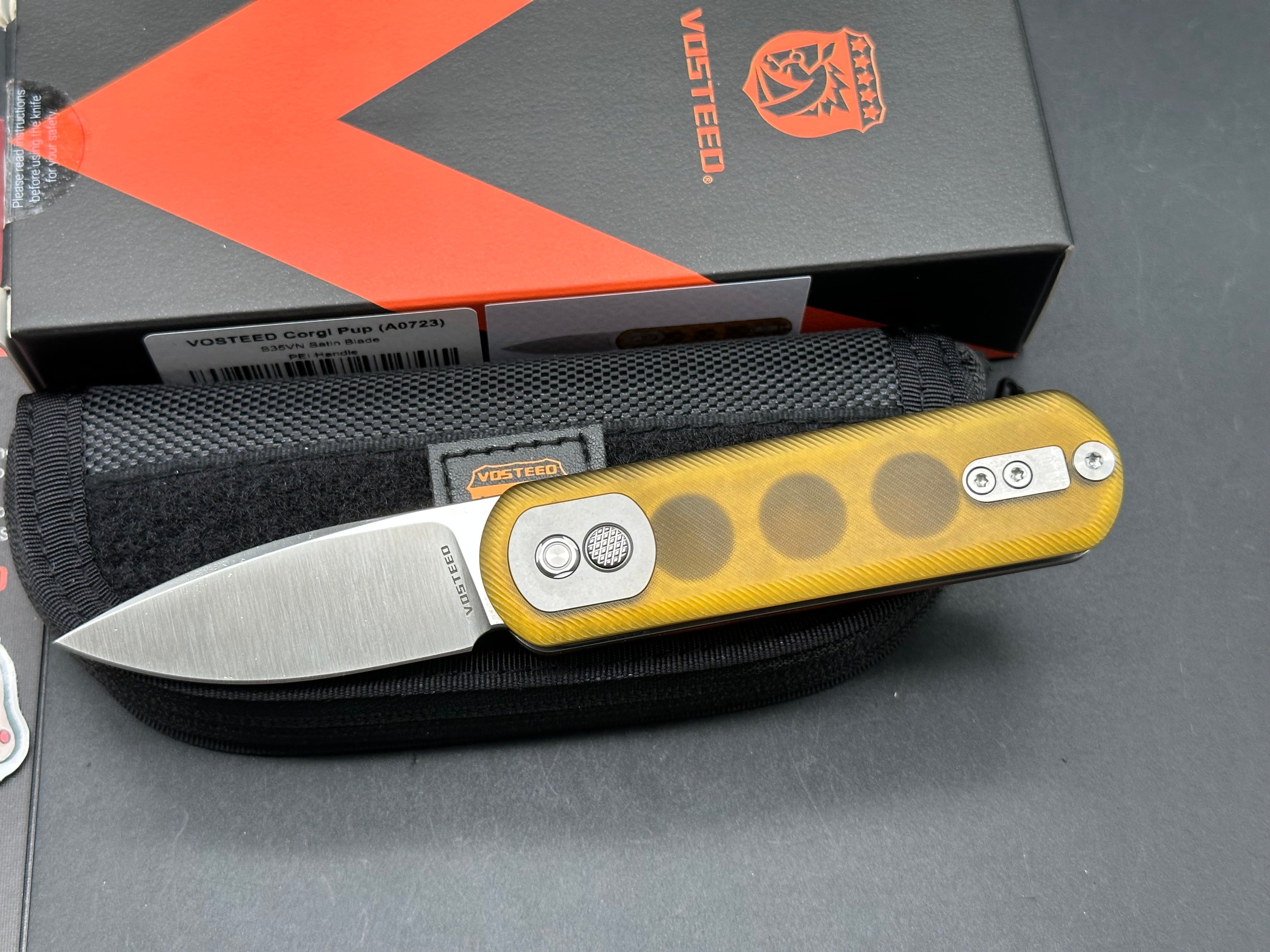 VOSTEED CORGI PUP FOLDING KNIFE AMBER PEI HANDLE S35VN DROP POINT PLAIN EDGE