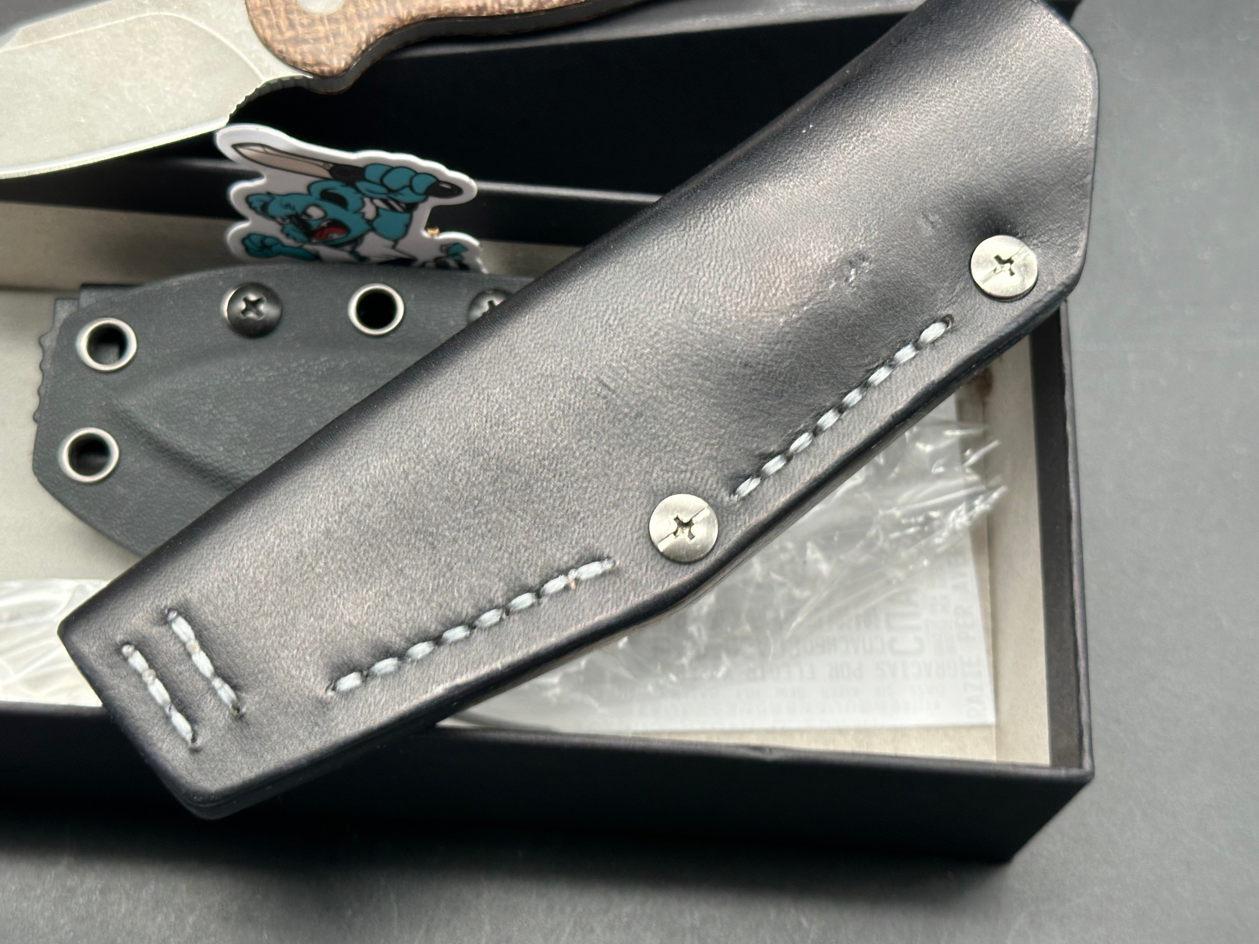 Kizer Drop Bear fixed blade plus additional custom sheath