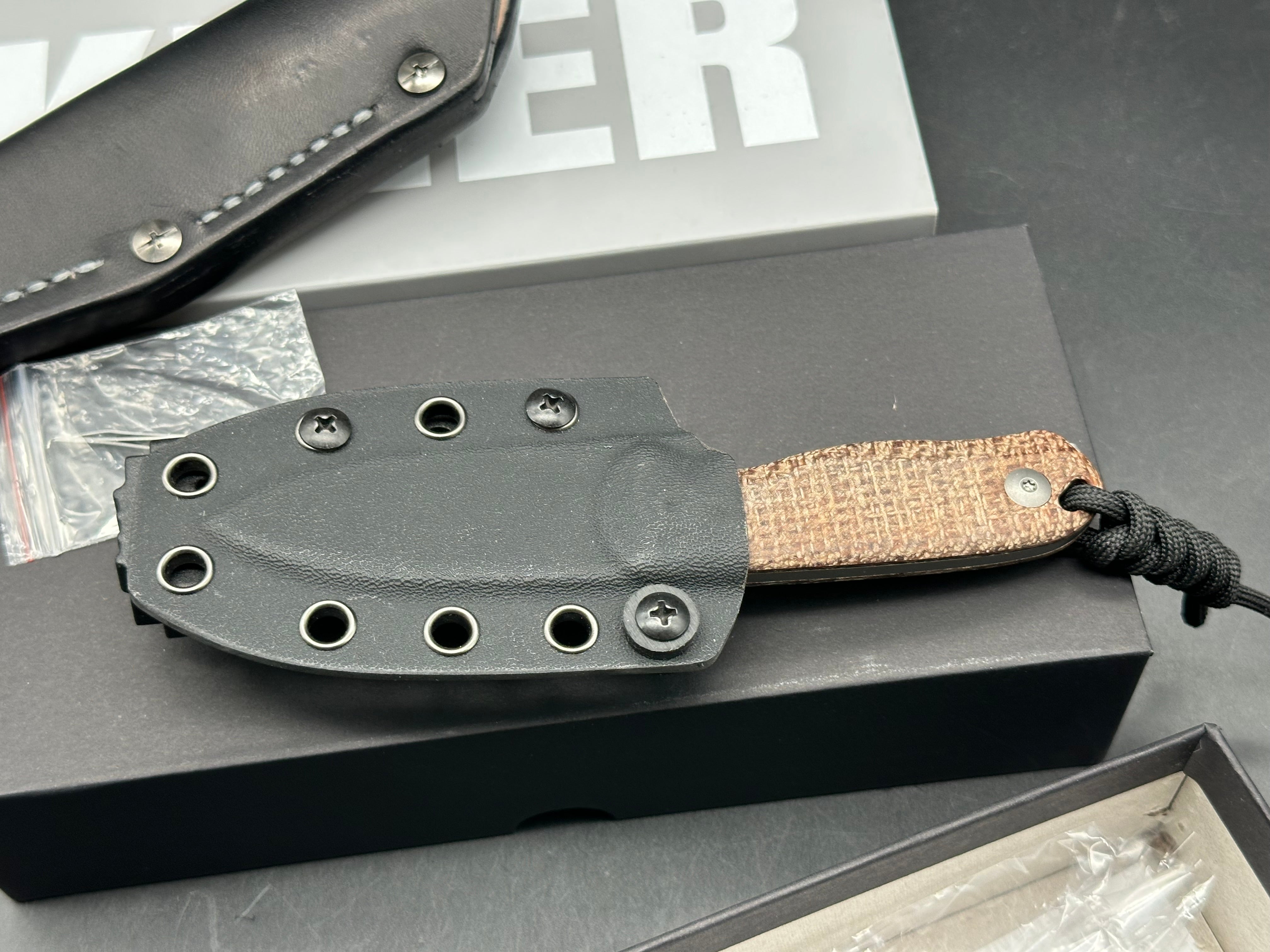 Kizer Drop Bear fixed blade plus additional custom sheath