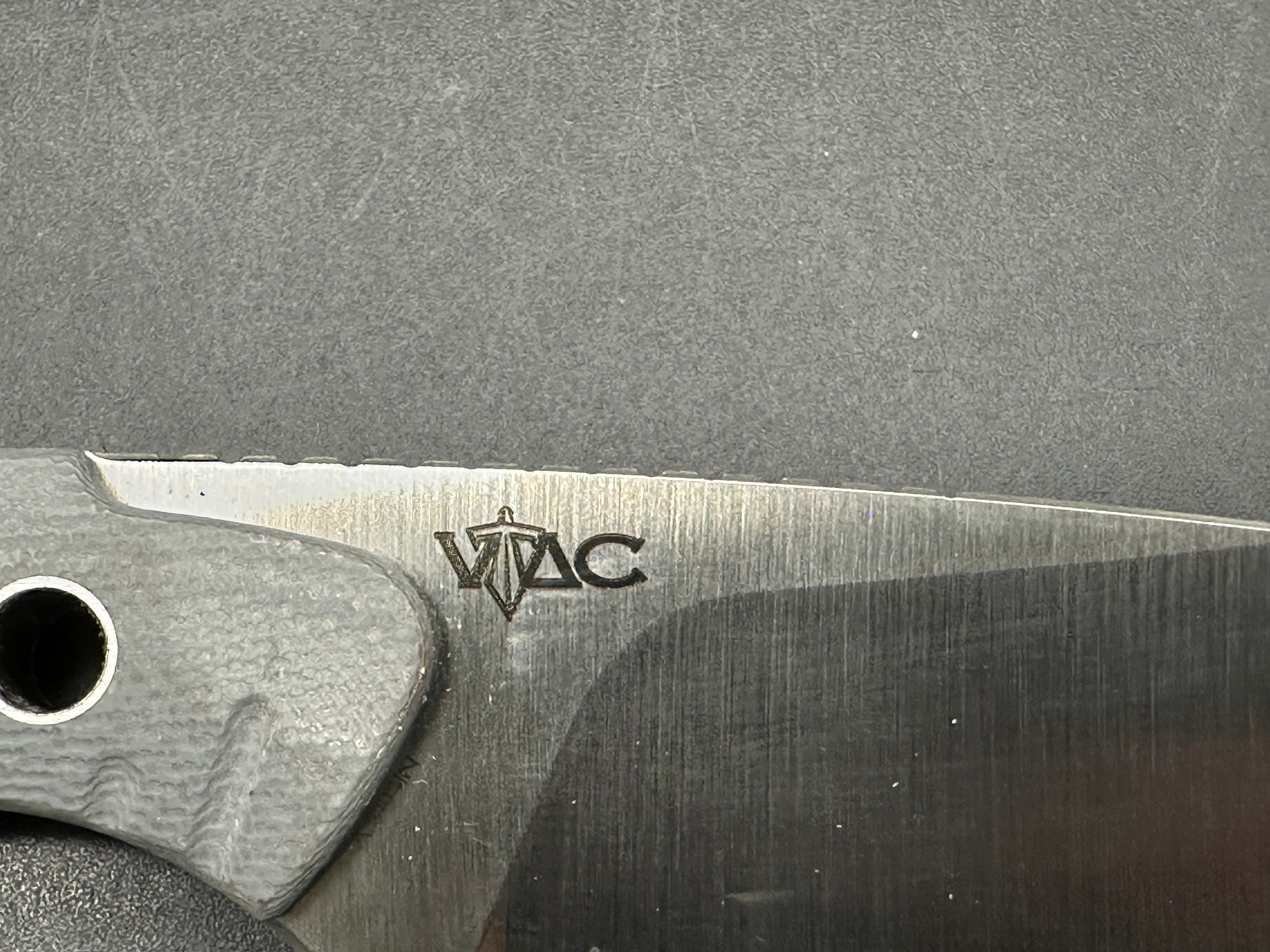Civivi Sokn fixed blade includes custom sheath