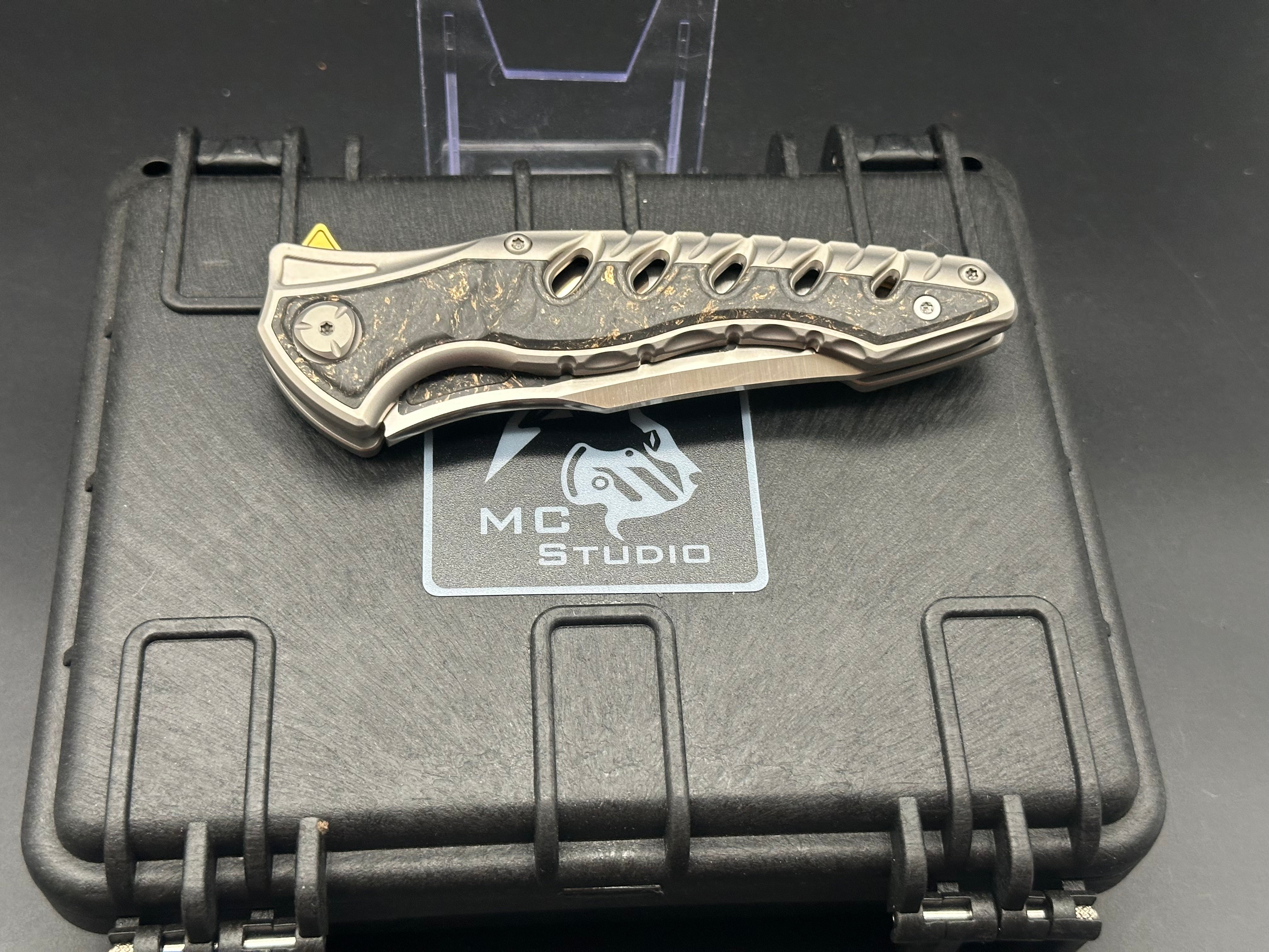 Maxace Knives Hive Frame Lock Knife Gold Marble CF (4.25" Satin w/ CF Inlay)