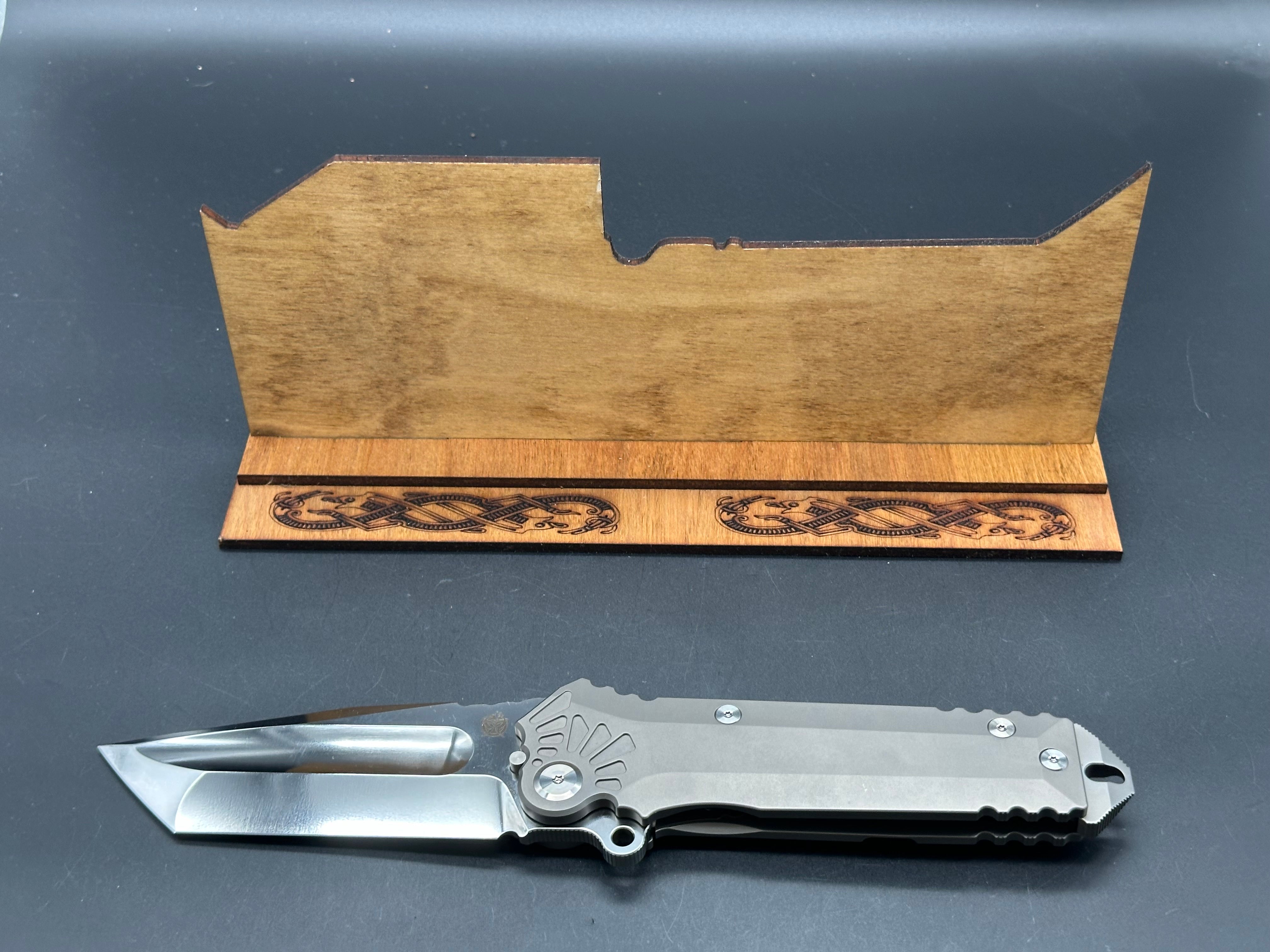 Midgards Messer / PMP Big Boss folder & Stand